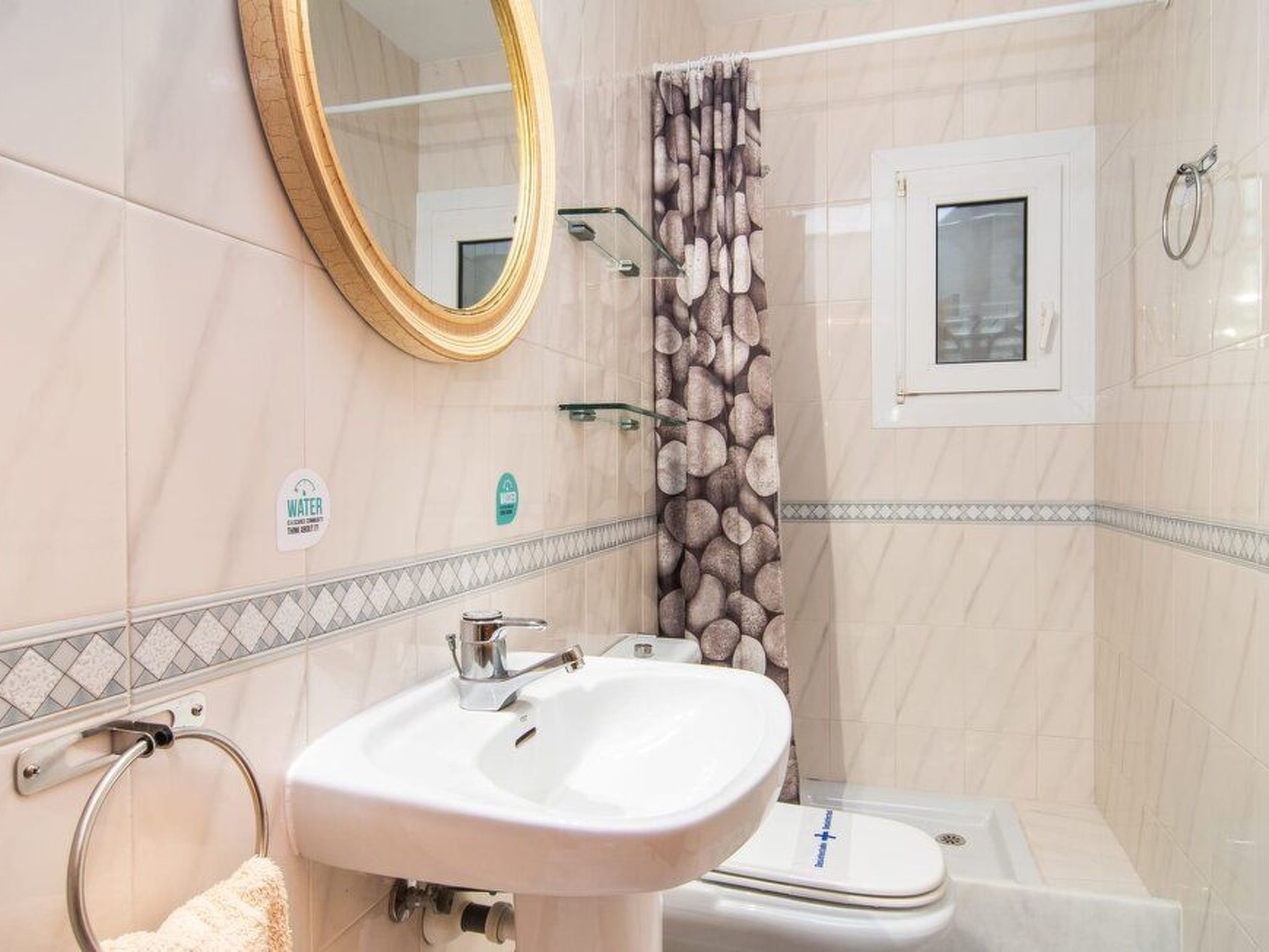 Marga-Image-tags.info