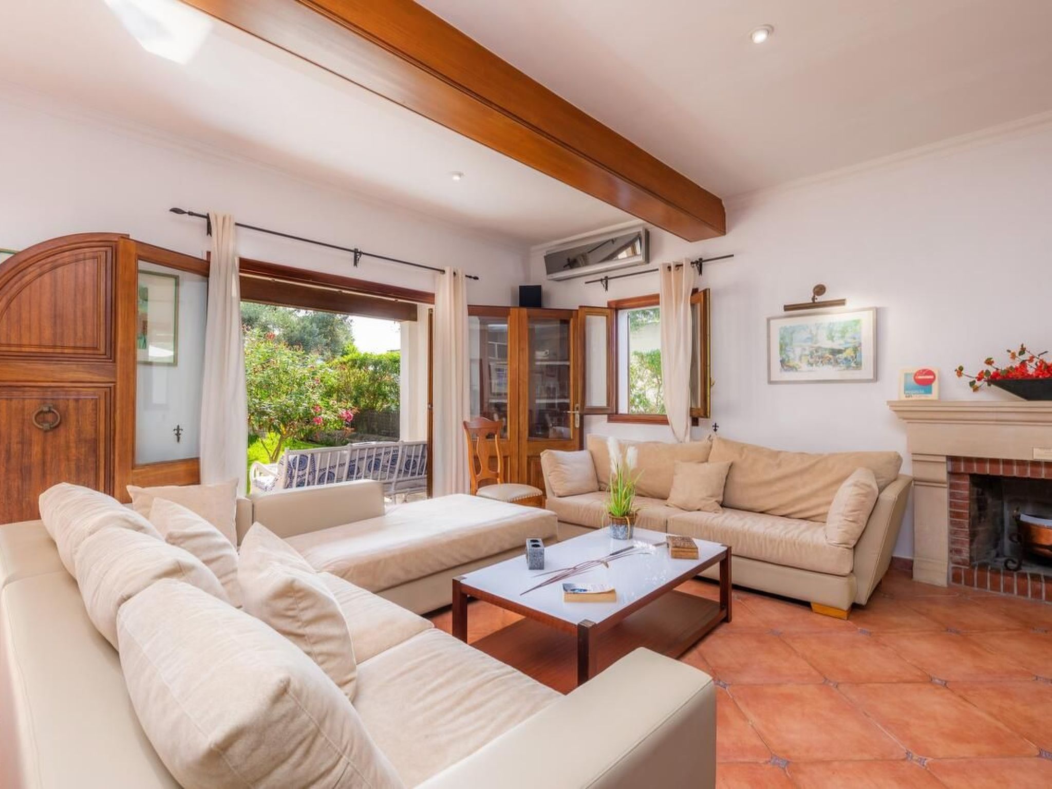 Marta-Image-tags.info