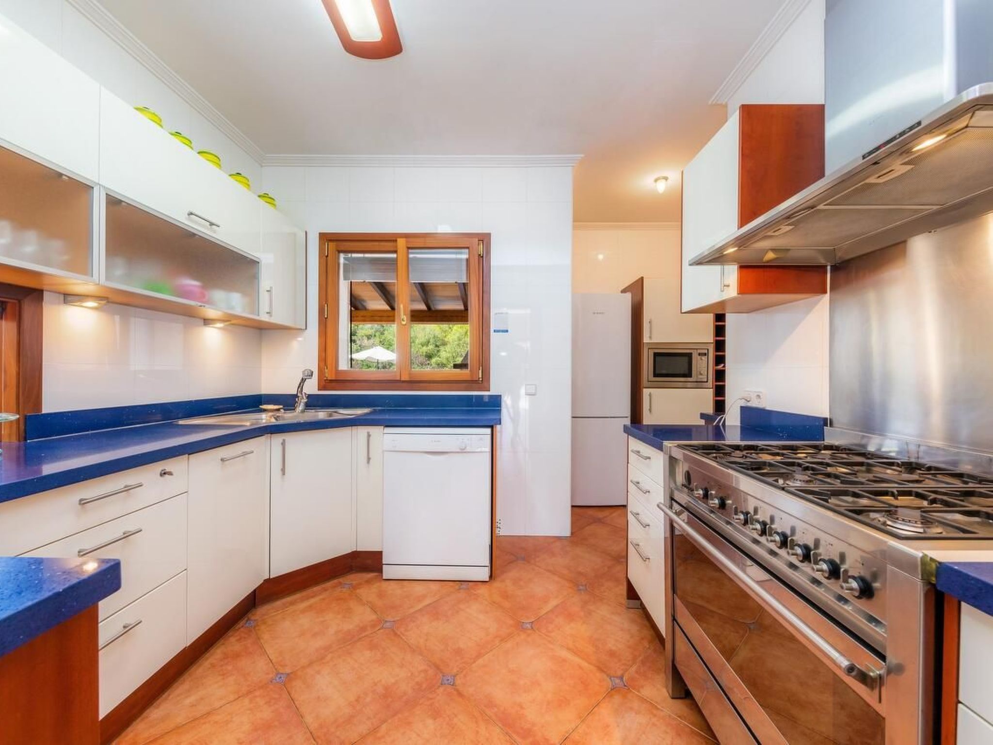 Marta-Image-tags.info