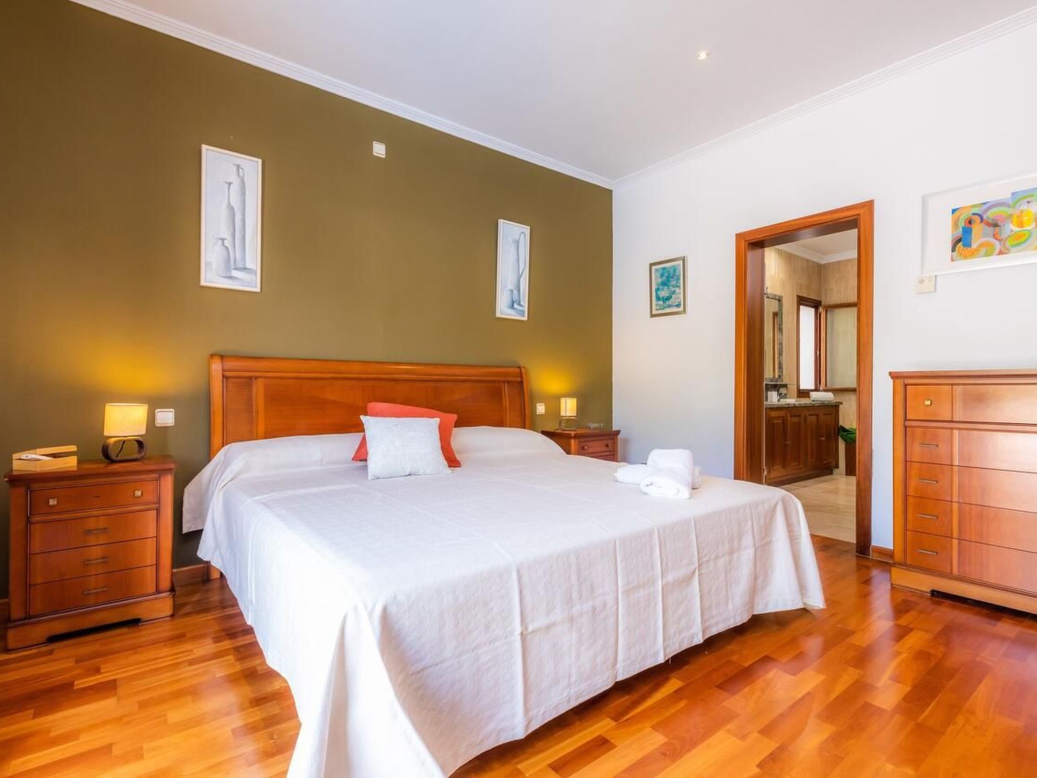 Marta-Image-tags.info