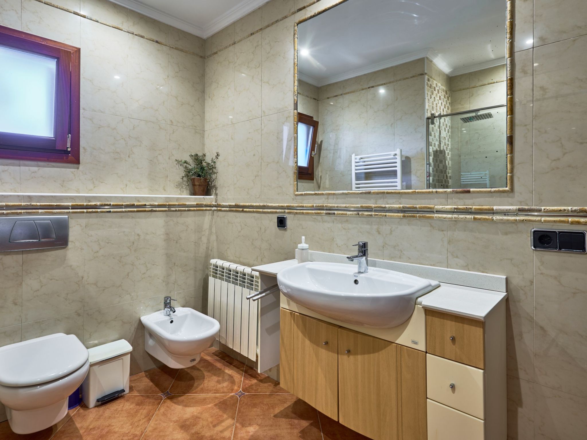 Marta-Image-tags.info