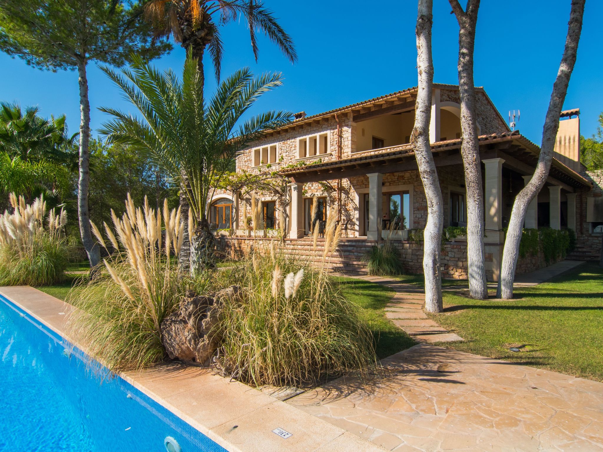 Forn Fumet  (ETV 899)-Buiten