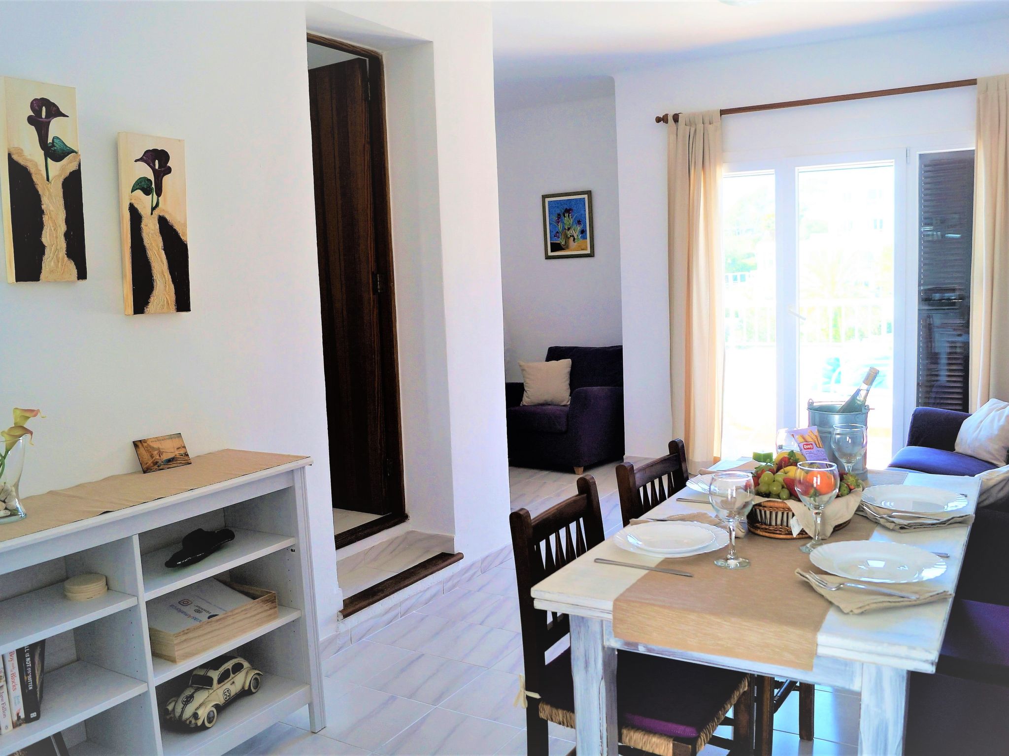 Bungalow con piscina-Binnen