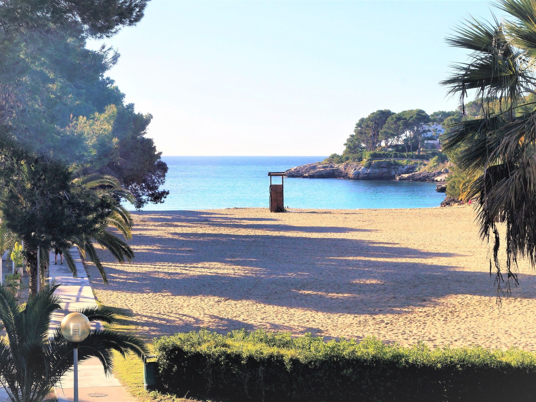 Bungalow con piscina-Binnen