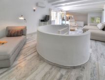 Licht modern 3-slaapkamer appartement met airco op 20 meter van zee in Cala d'Or - thumbnail 4