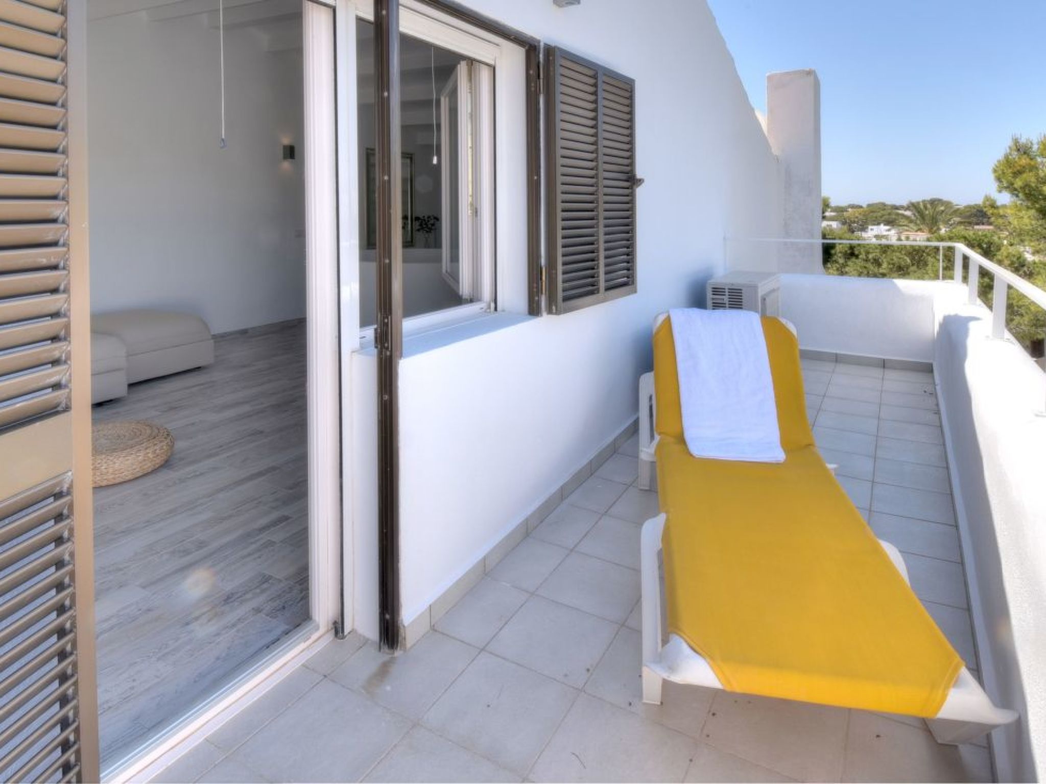 Photo of Modernes helles 3-Schlafzimmer Apartment mit Klimaanlage, 2017 komplett neu ren