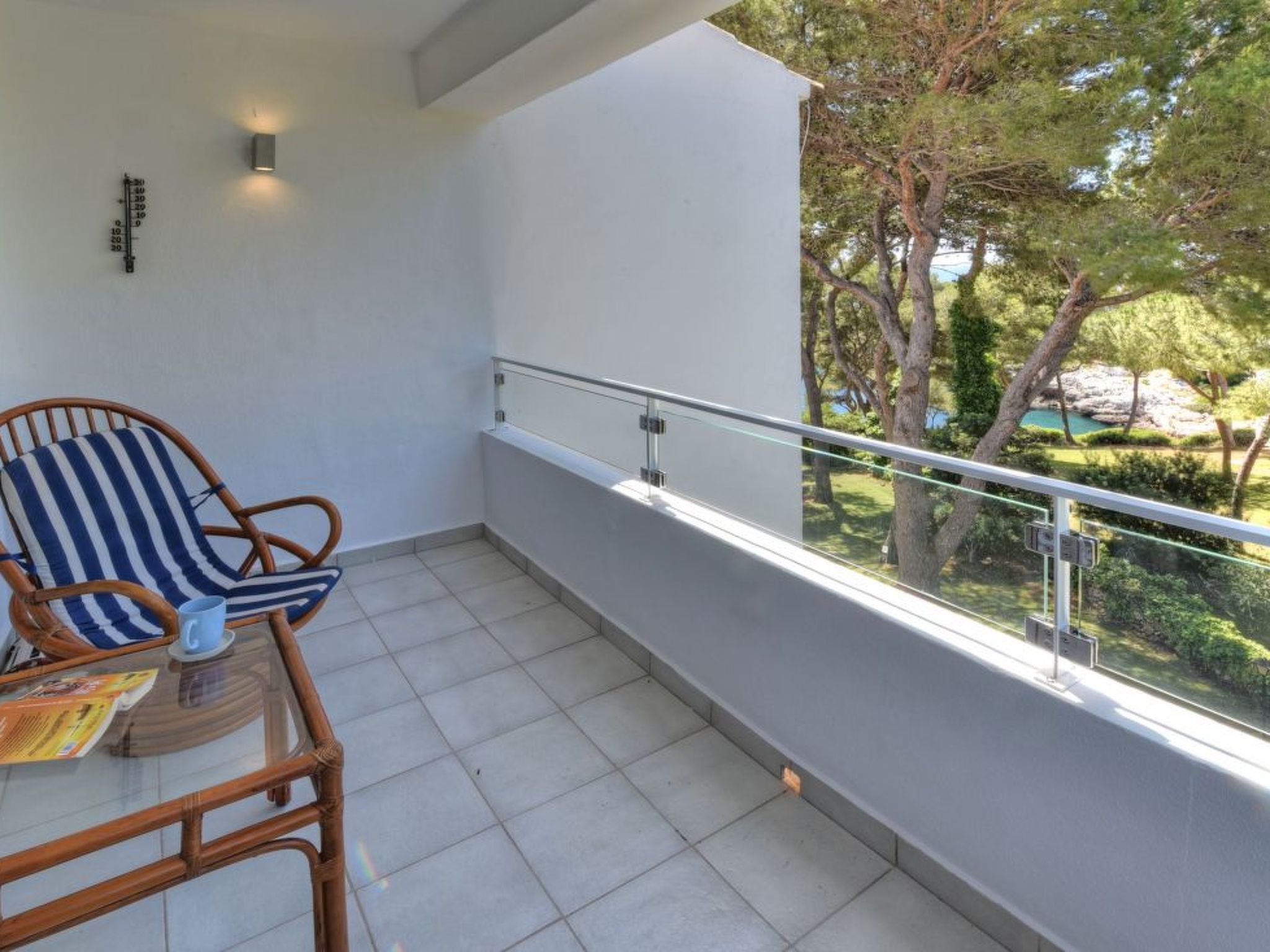 Photo of Modernes helles 3-Schlafzimmer Apartment mit Klimaanlage, 2017 komplett neu ren