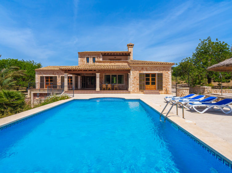 Search and Stay destination Illes Balears, IB - Spain from AU$ 349. Juan