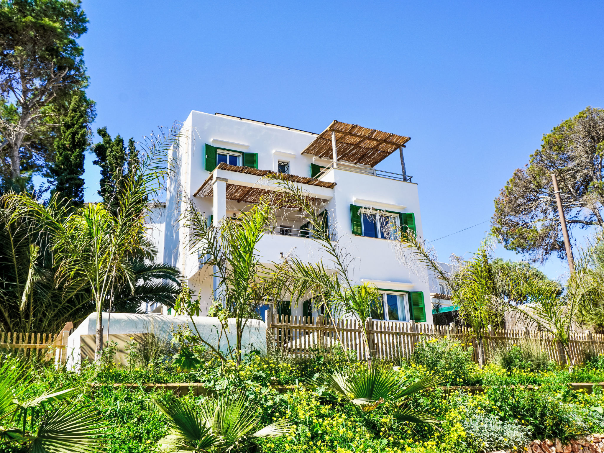 Photo of Riviera