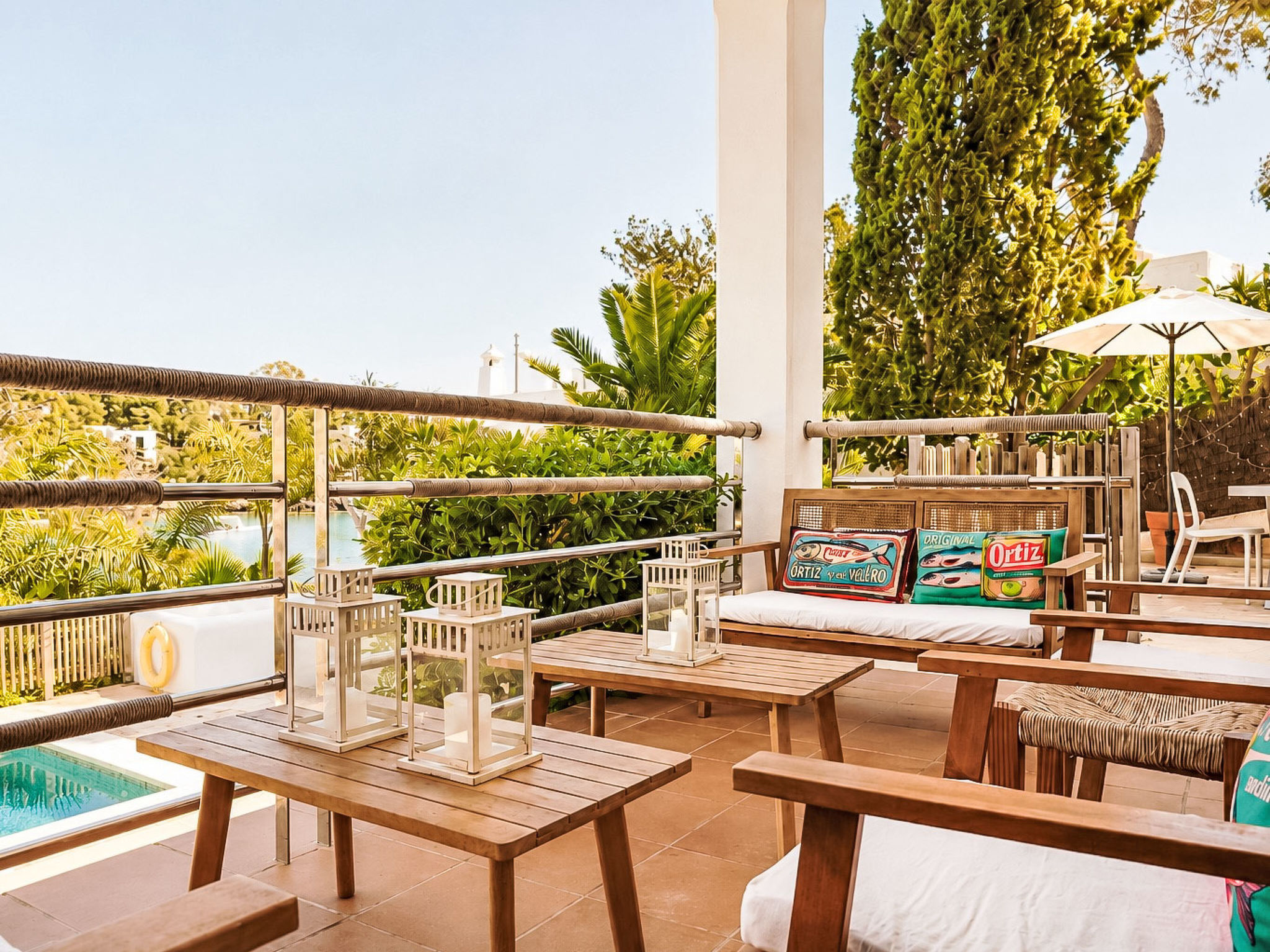 Photo of Riviera
