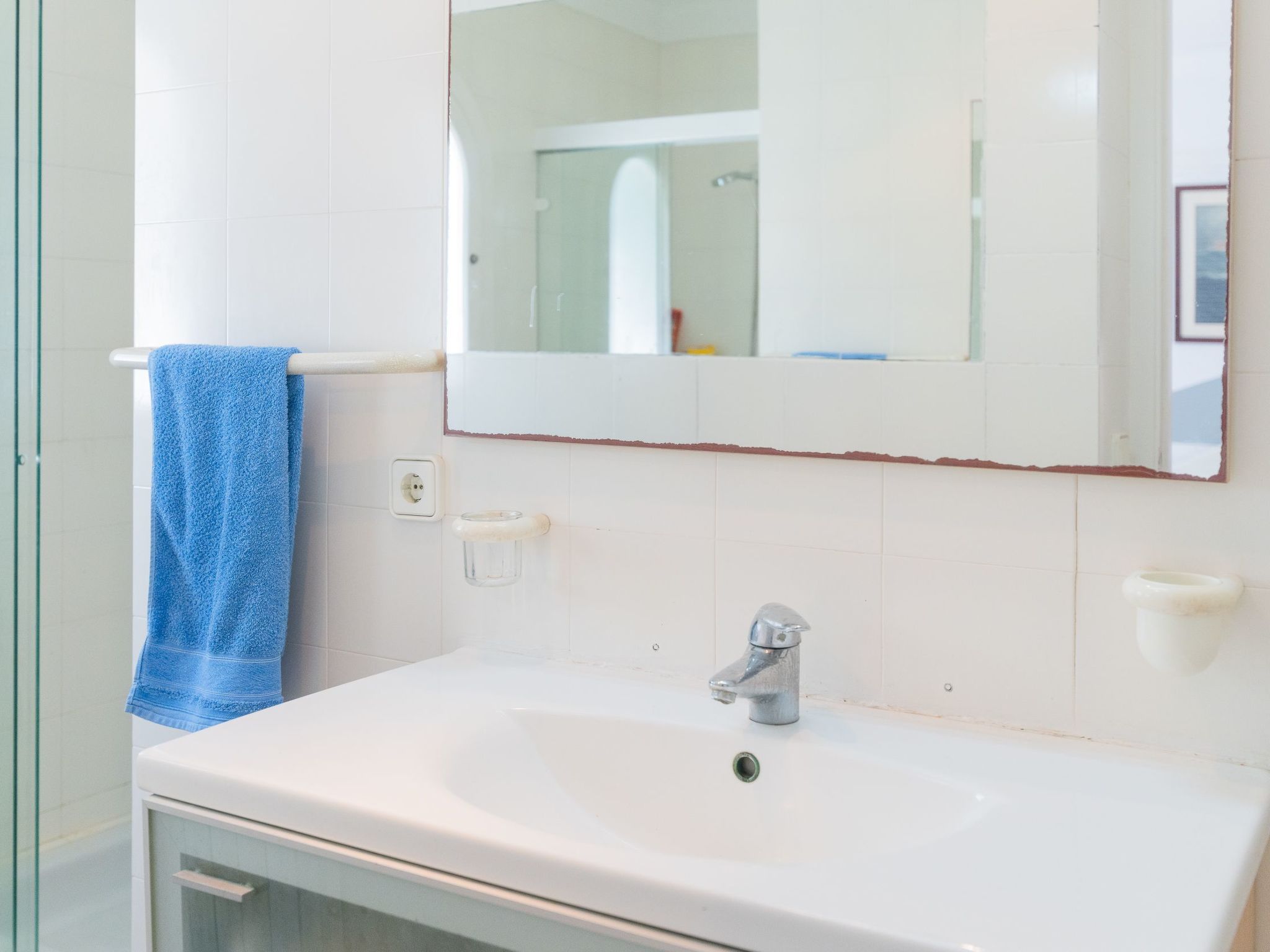 Lucia-Image-tags.info