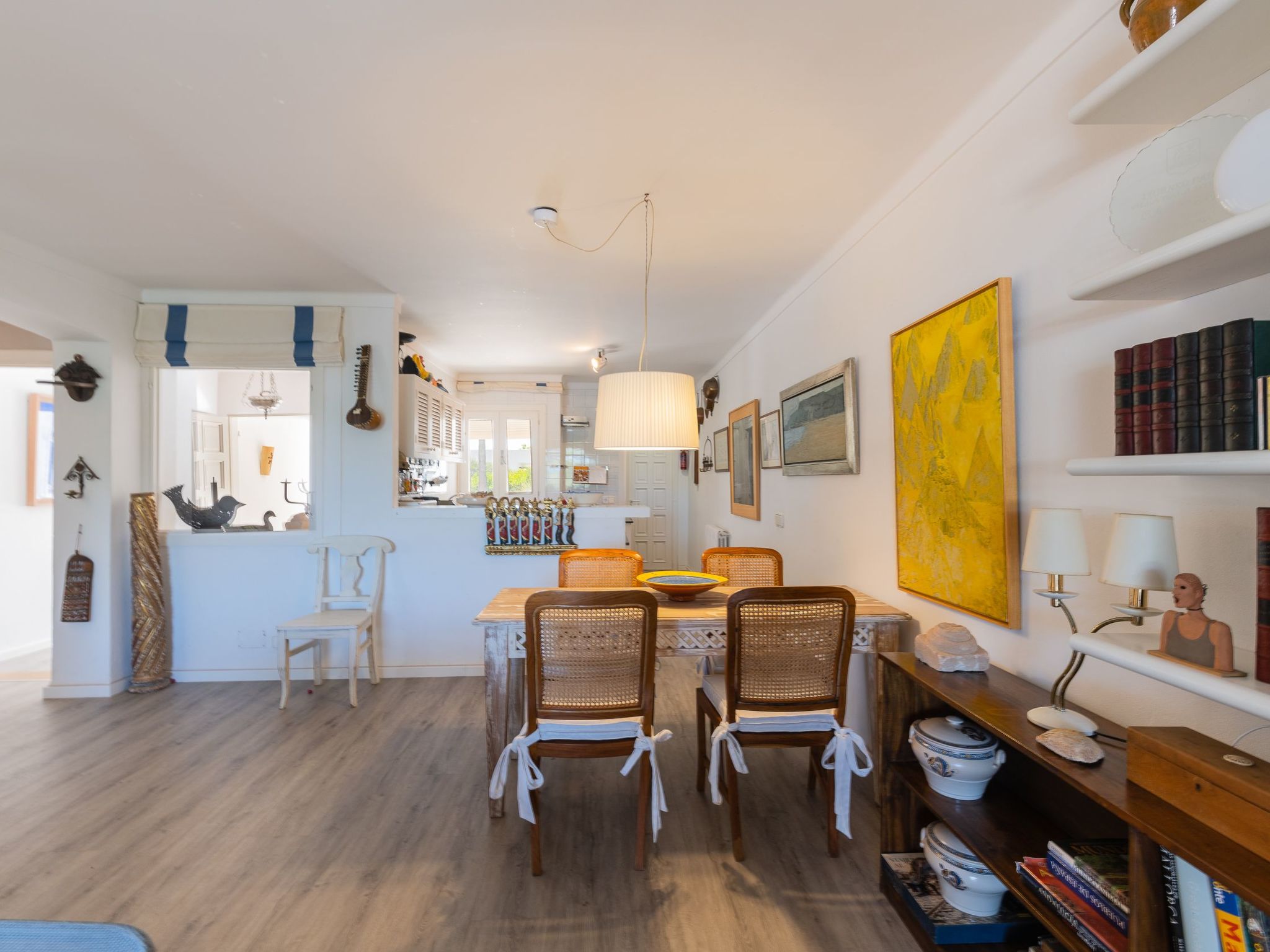 Lucia-Image-tags.info