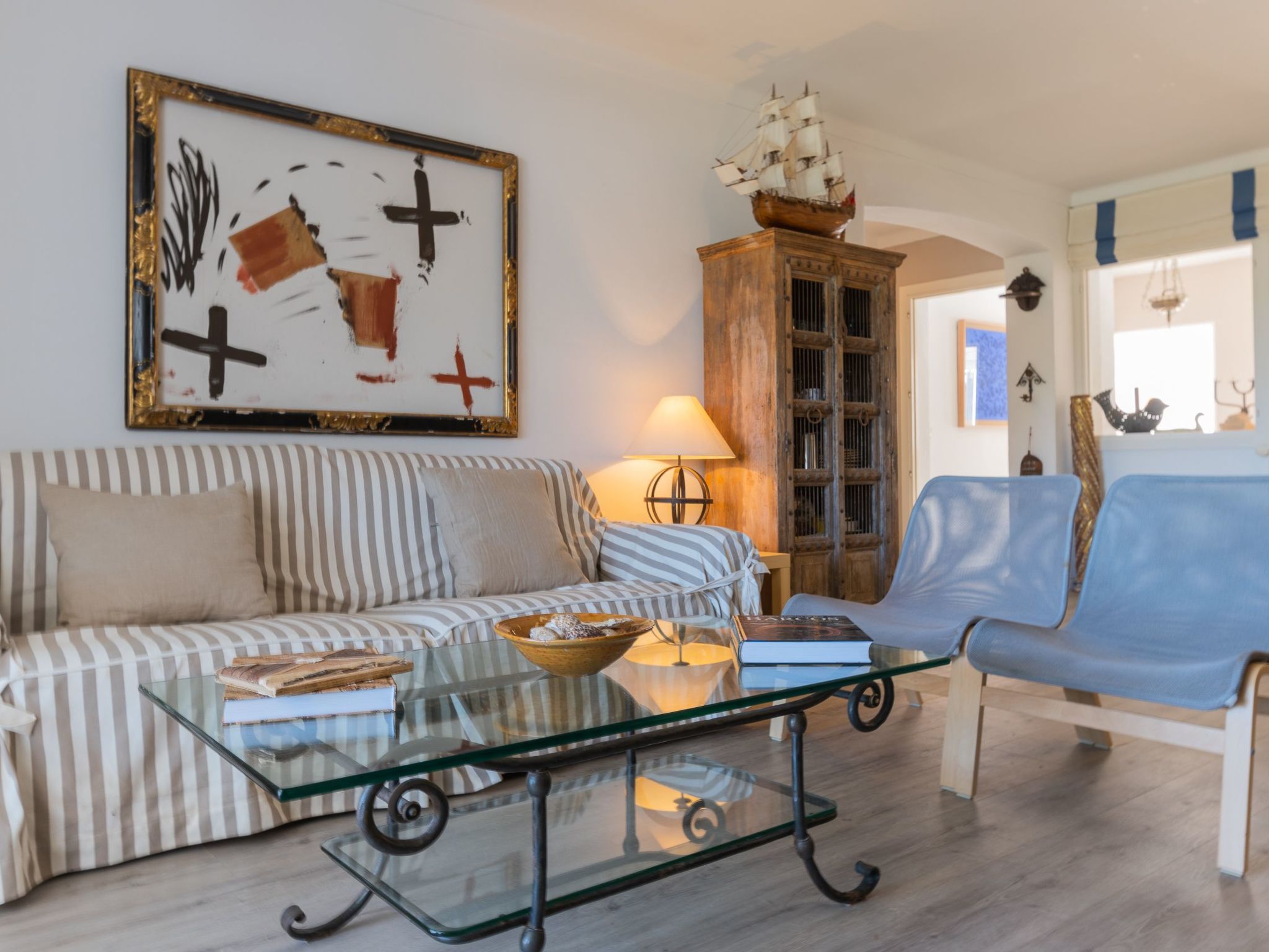 Lucia-Image-tags.info