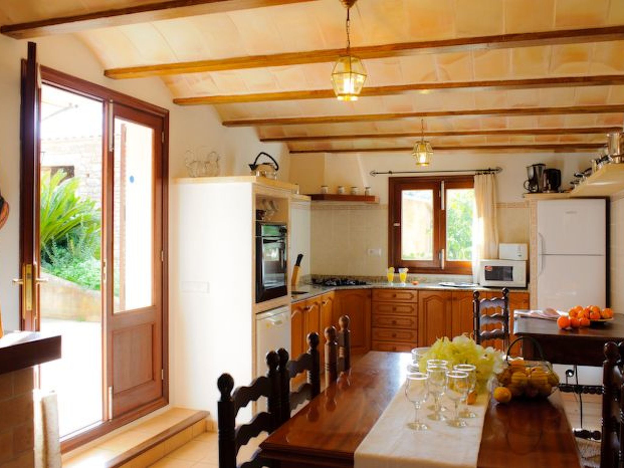 Cavea-Image-tags.info