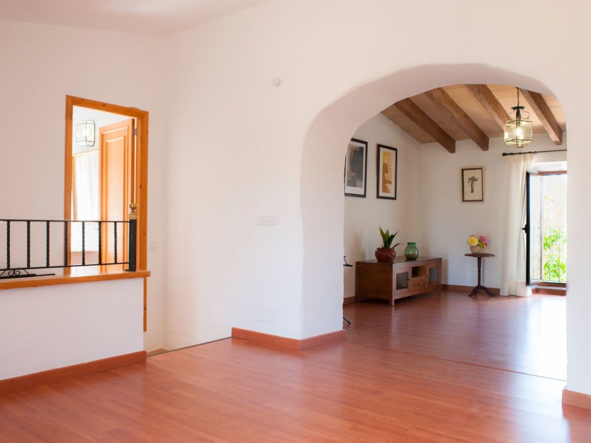 Cavea-Image-tags.info