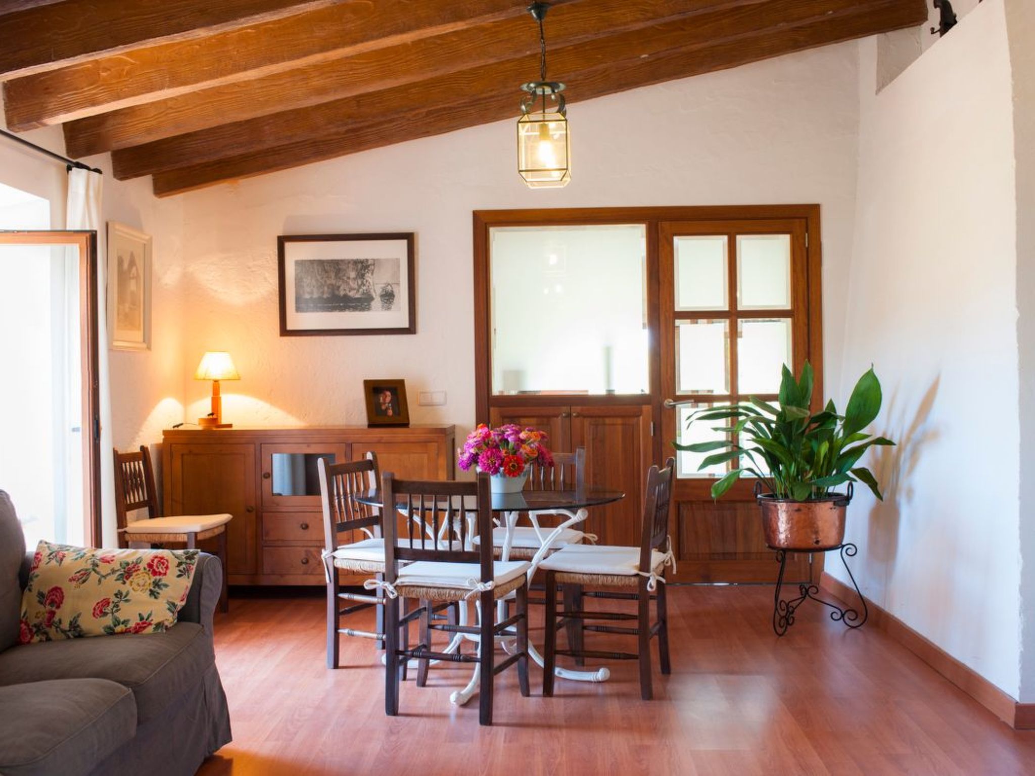 Cavea-Image-tags.info