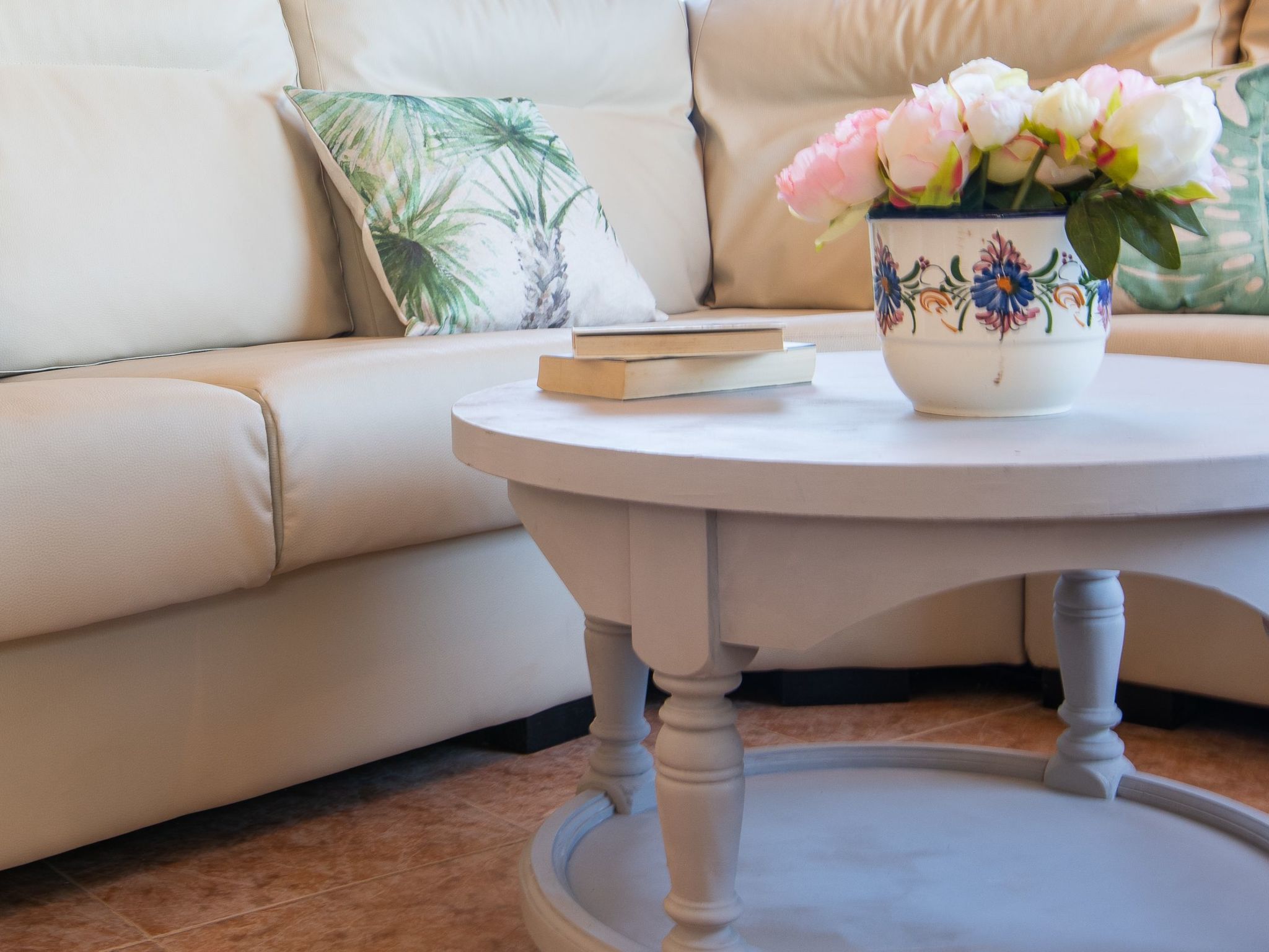 Roca-Image-tags.info