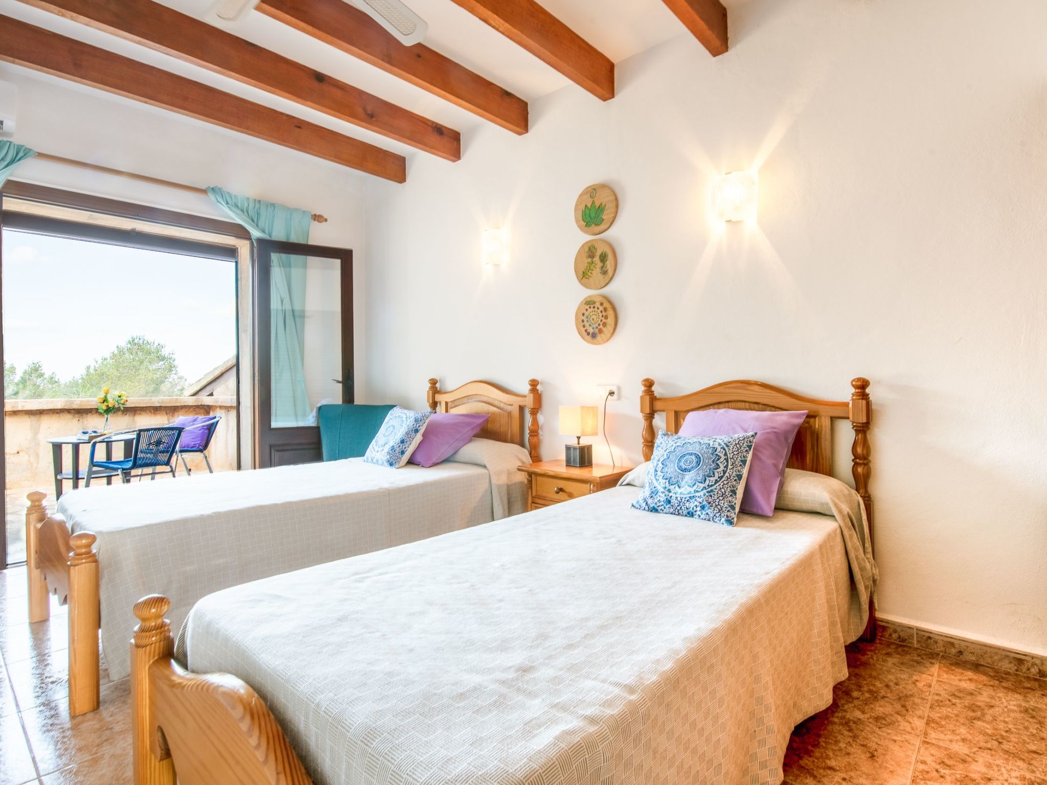 Roca-Image-tags.info