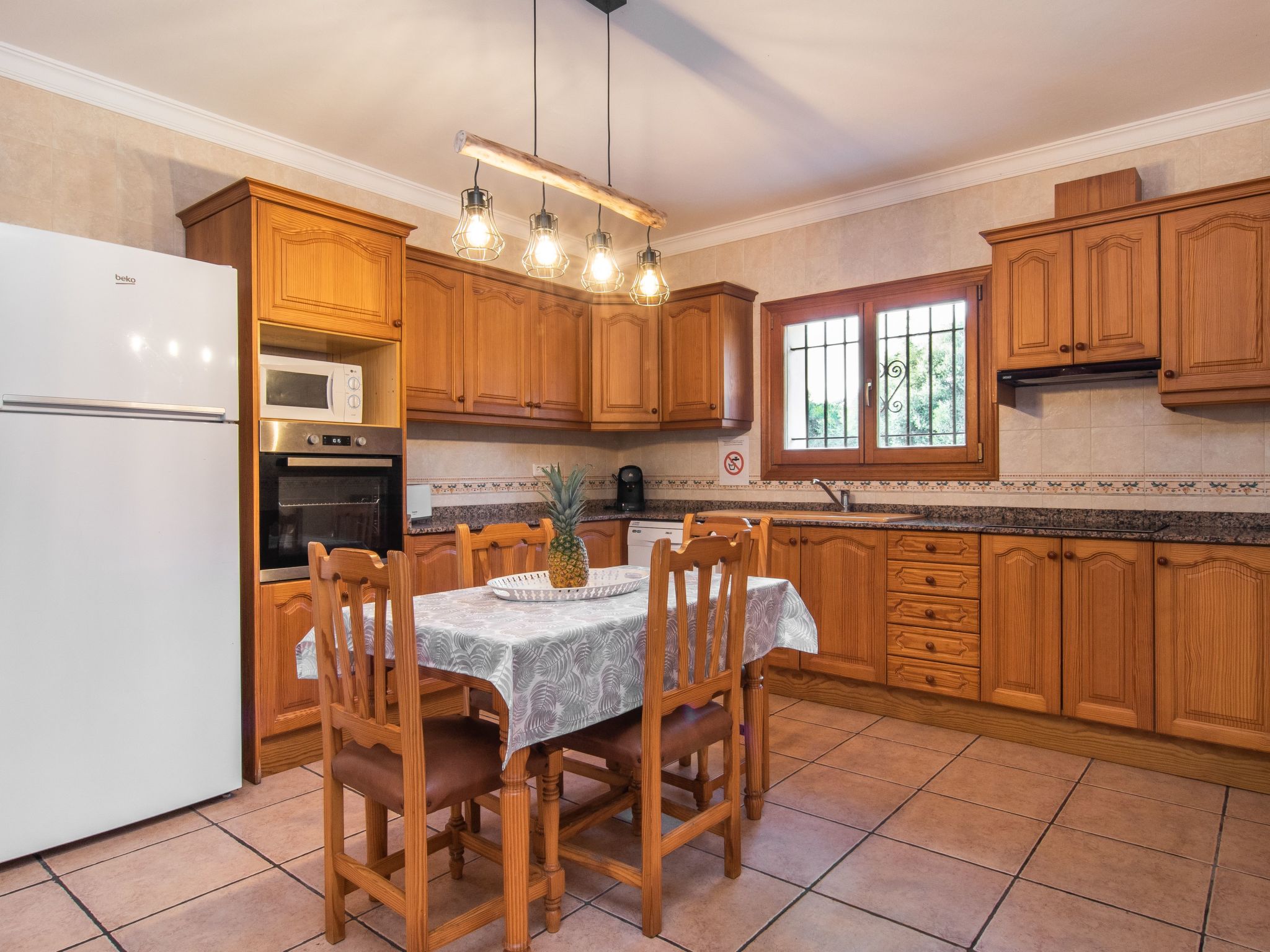 Peris-Image-tags.info