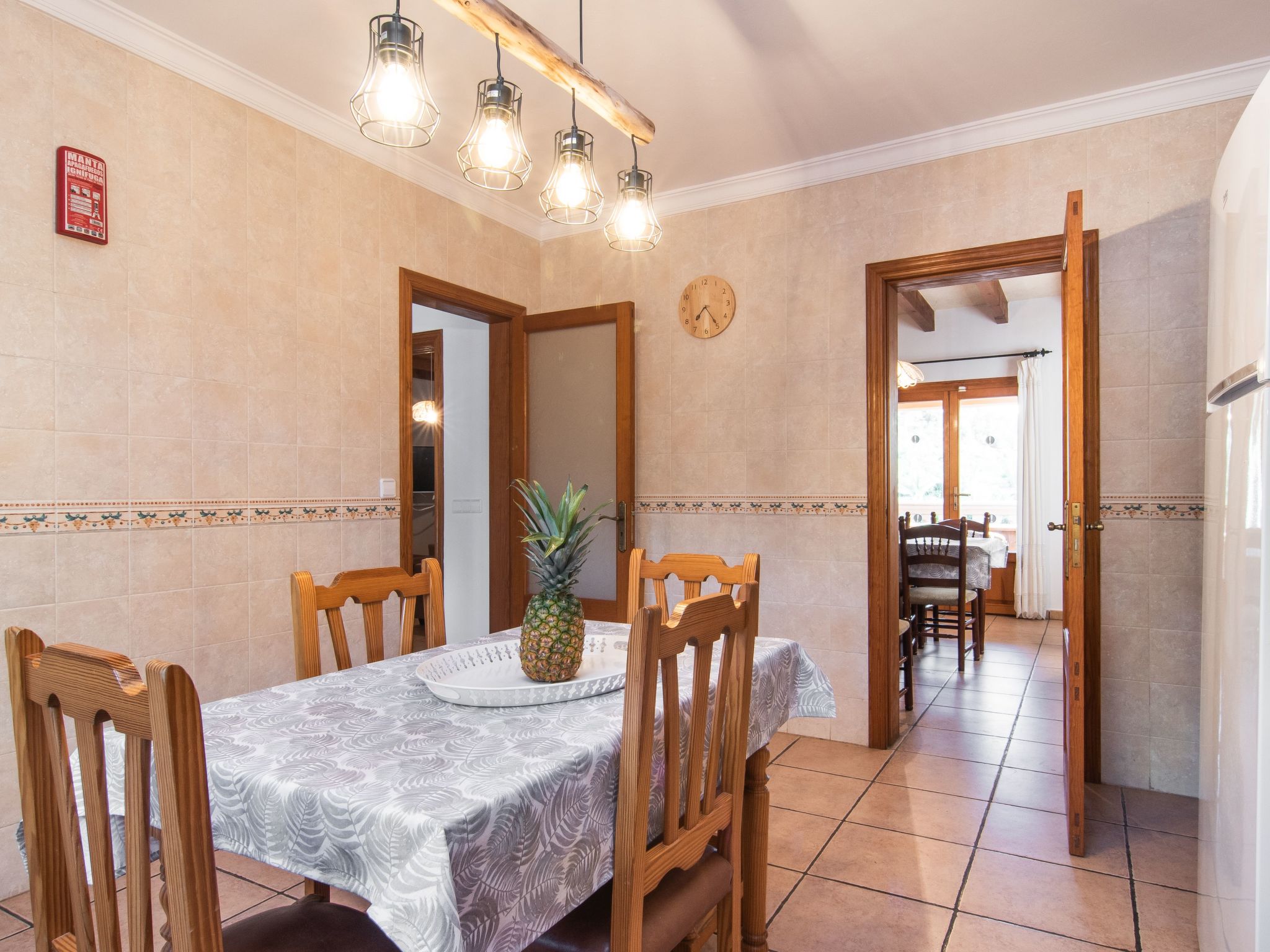 Peris-Image-tags.info