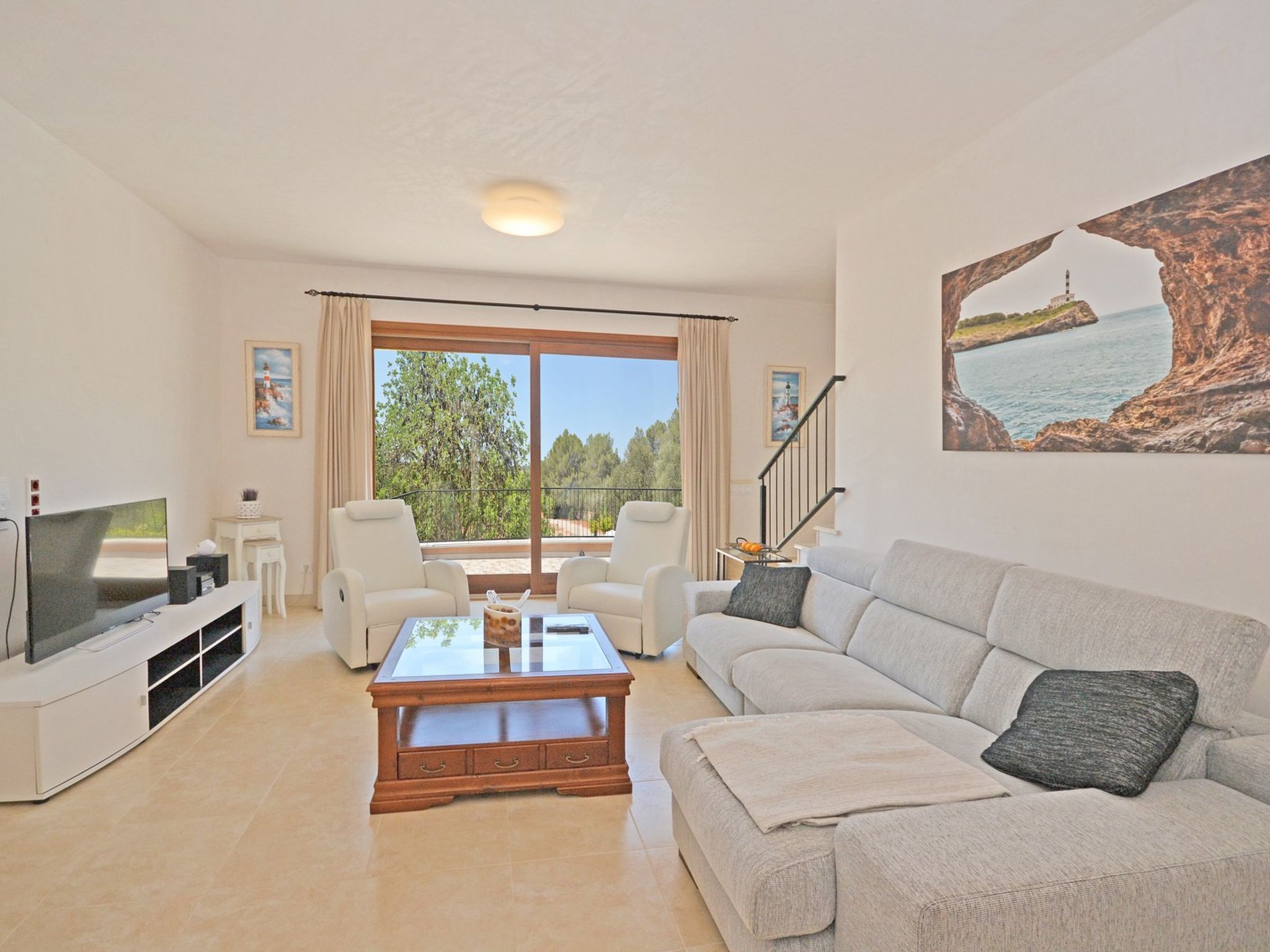 Romani 10 - Binnen
