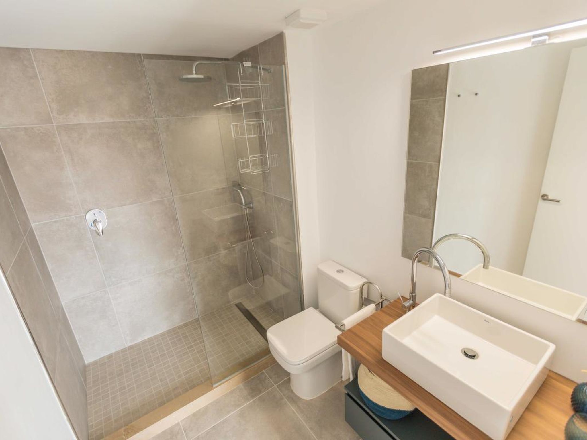 Ses Covetes - Drinnen