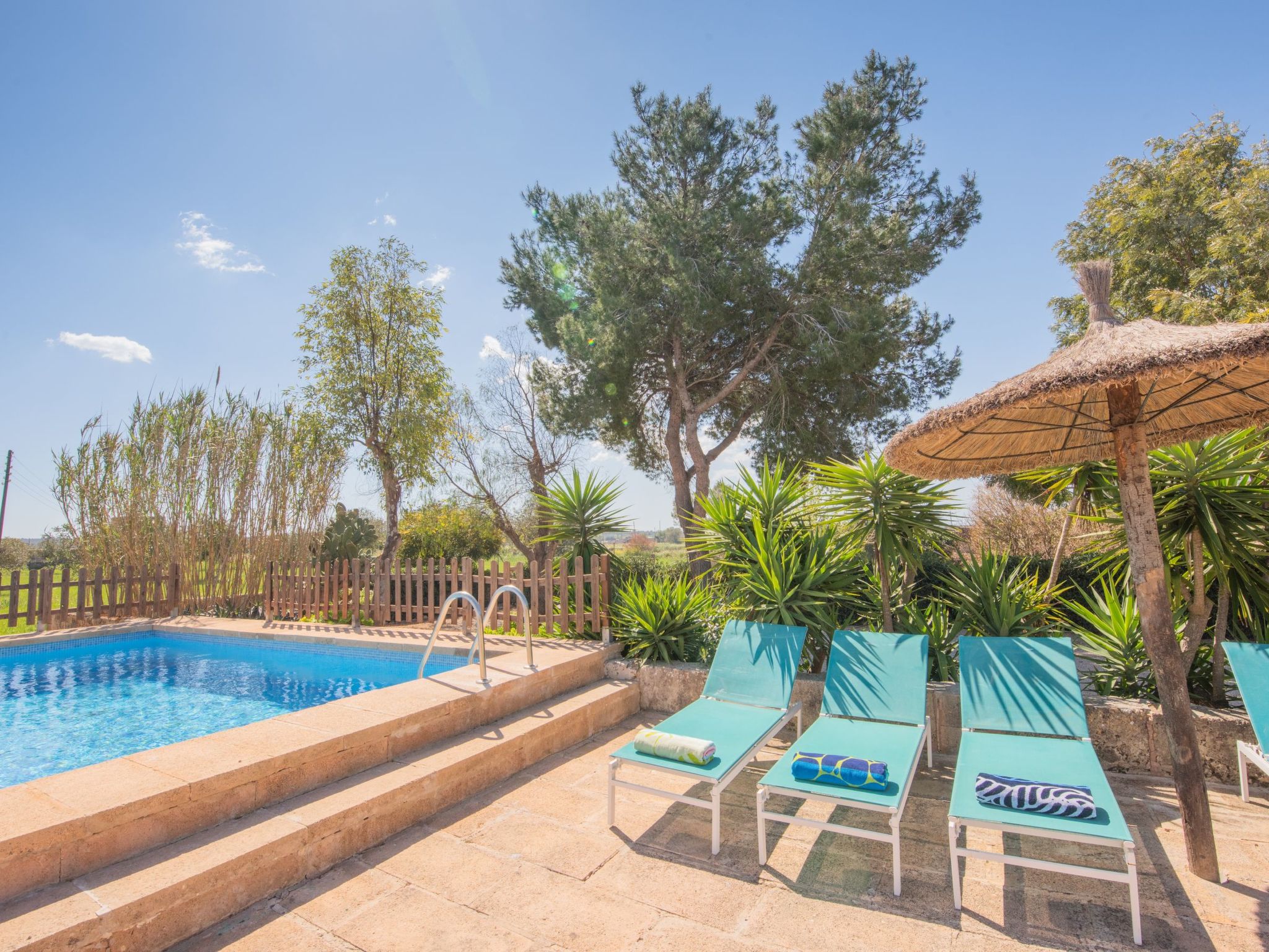 Finca 'Can Mateu' mit privatem Pool-Drinnen