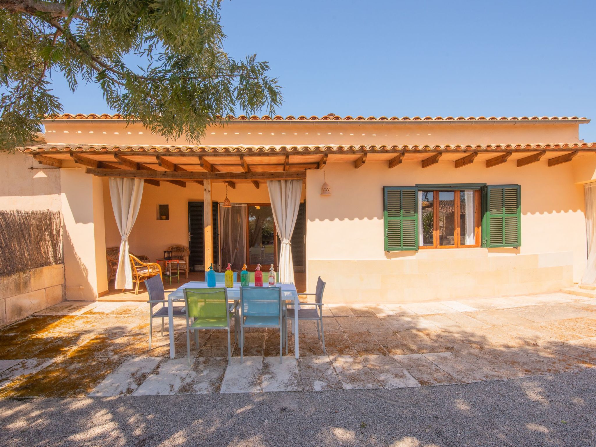 Finca 'Can Mateu' mit privatem Pool-Drinnen