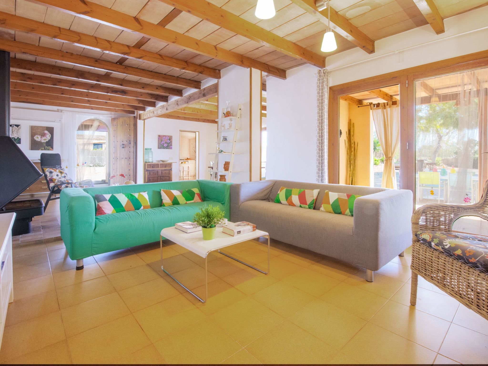 Finca 'Can Mateu' mit privatem Pool-Drinnen