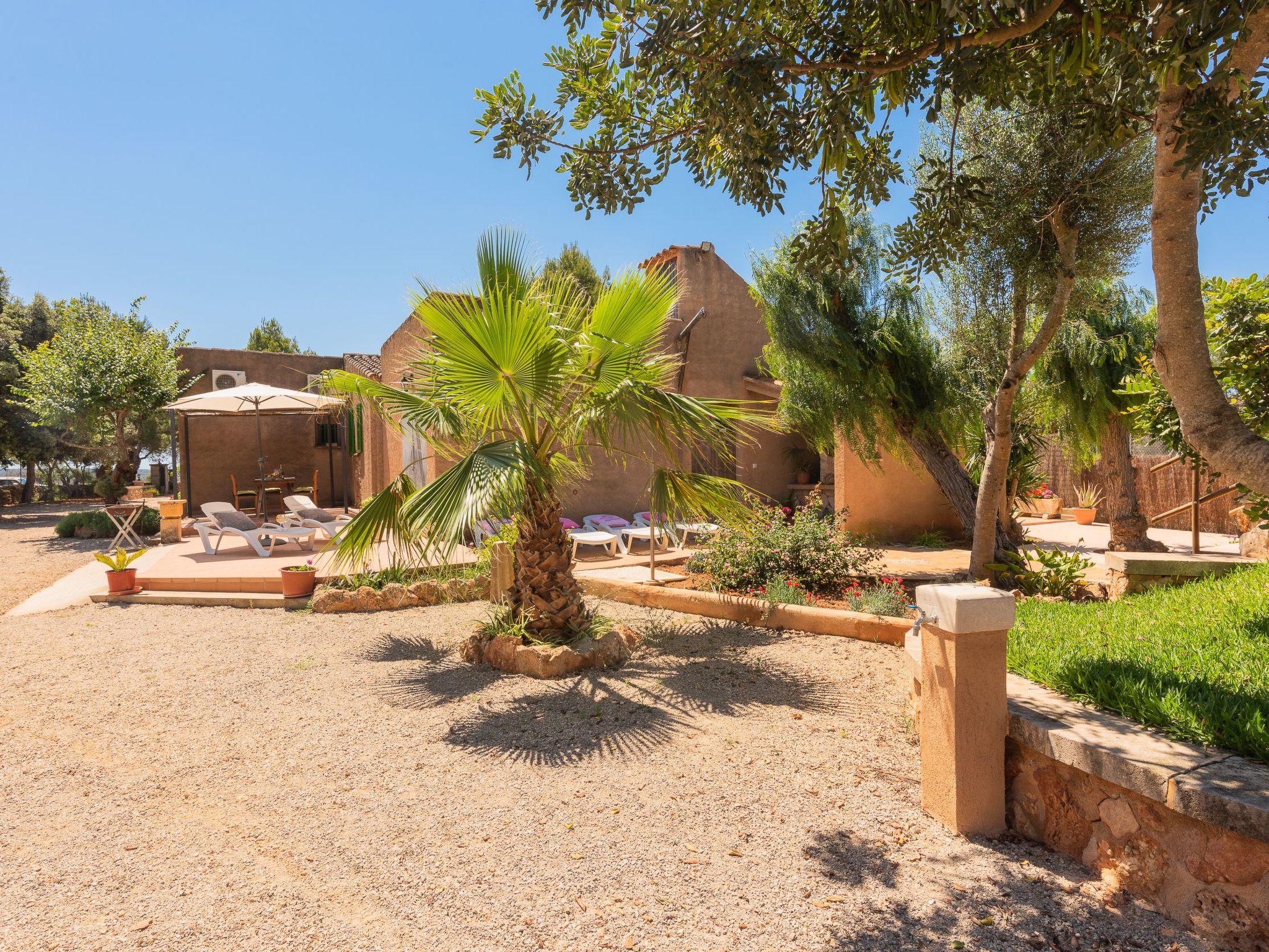 Villa Es Tres Pins-Inside