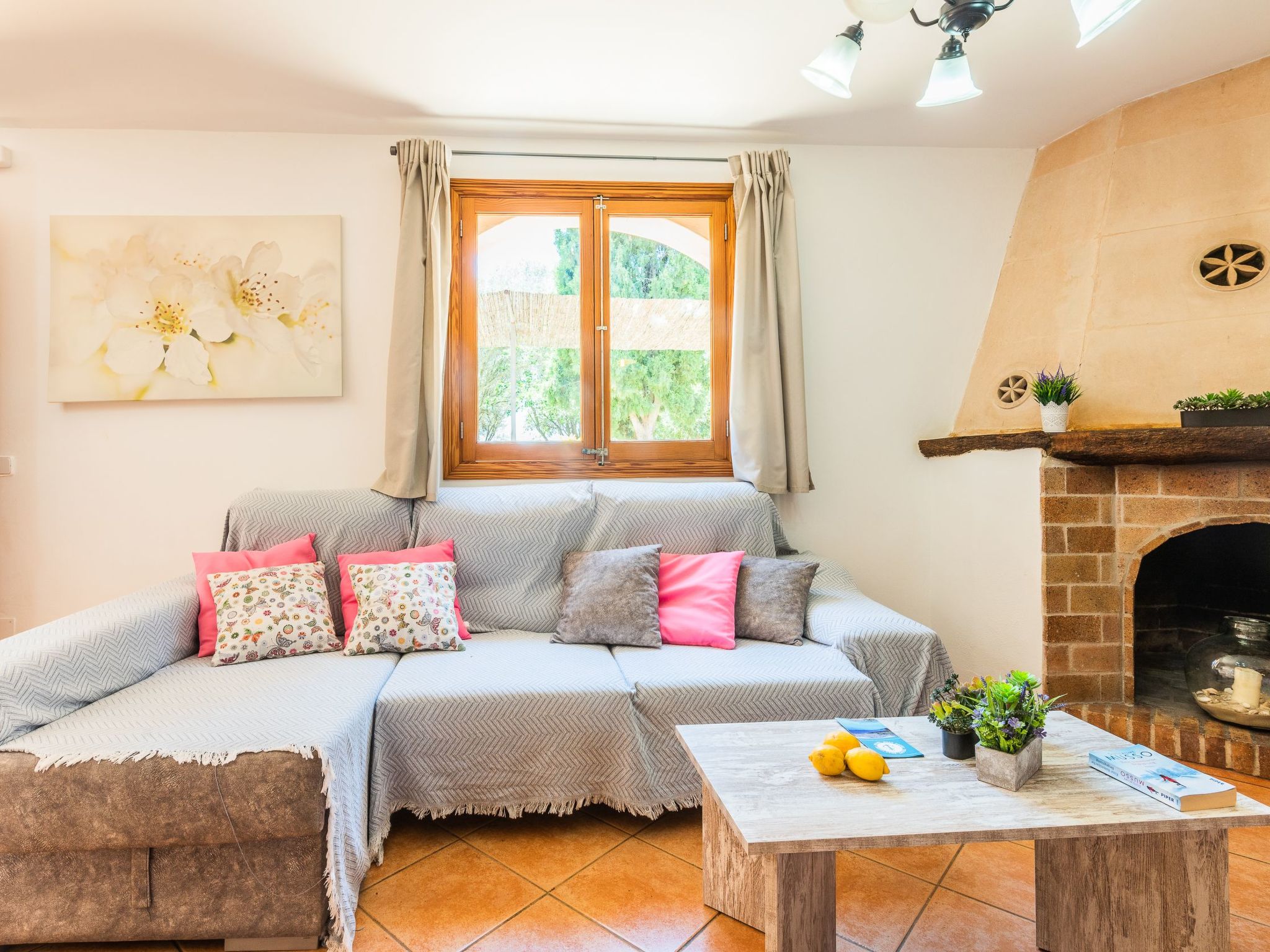 Villa Es Tres Pins-Inside