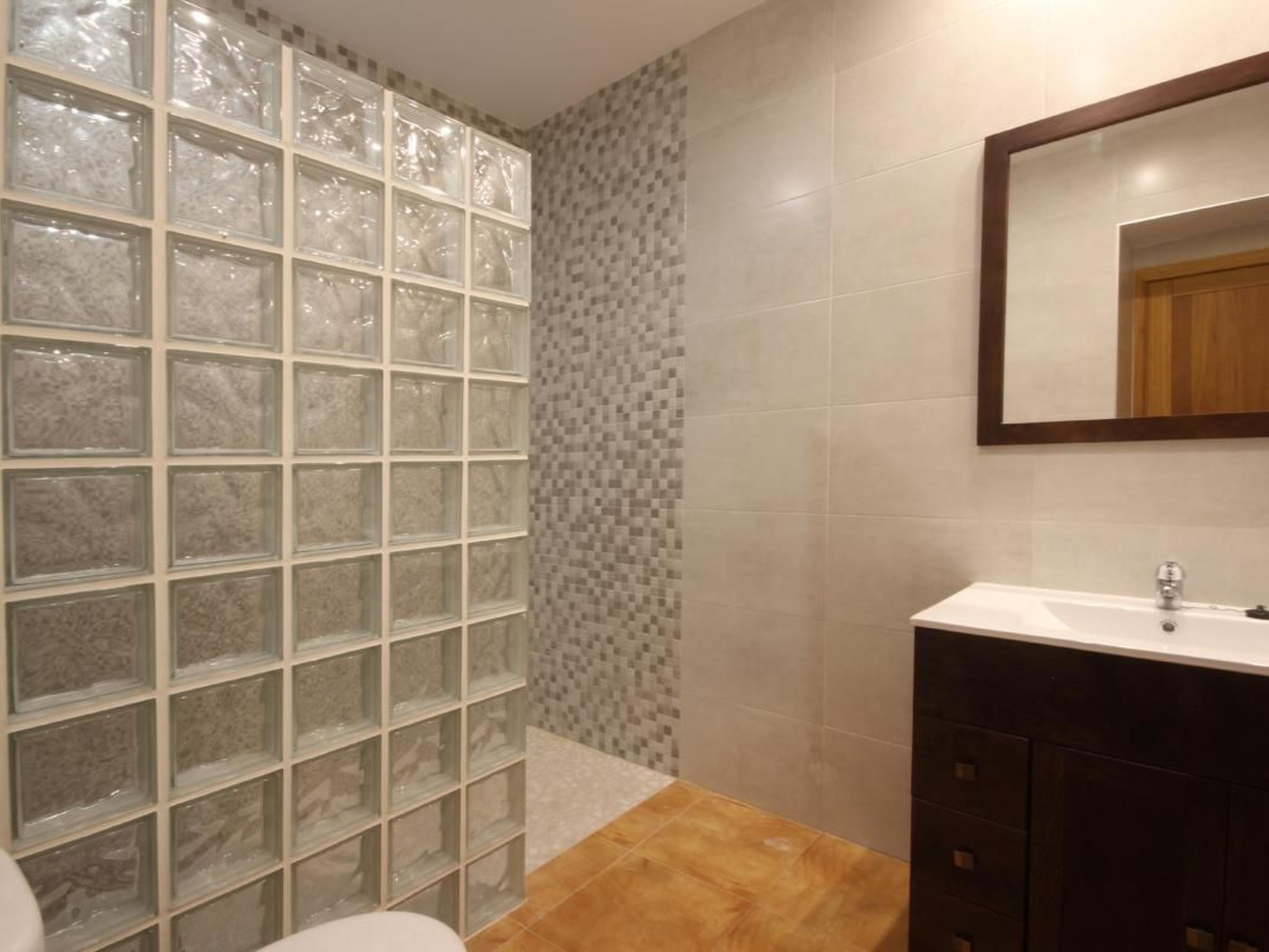 Wohnung in Campos mit Grill, Terrasse und Garten-Inside