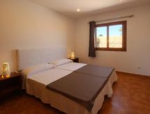 Licht appartement op Mallorca met gedeeld zwembad, 6 km van zee - thumbnail 6