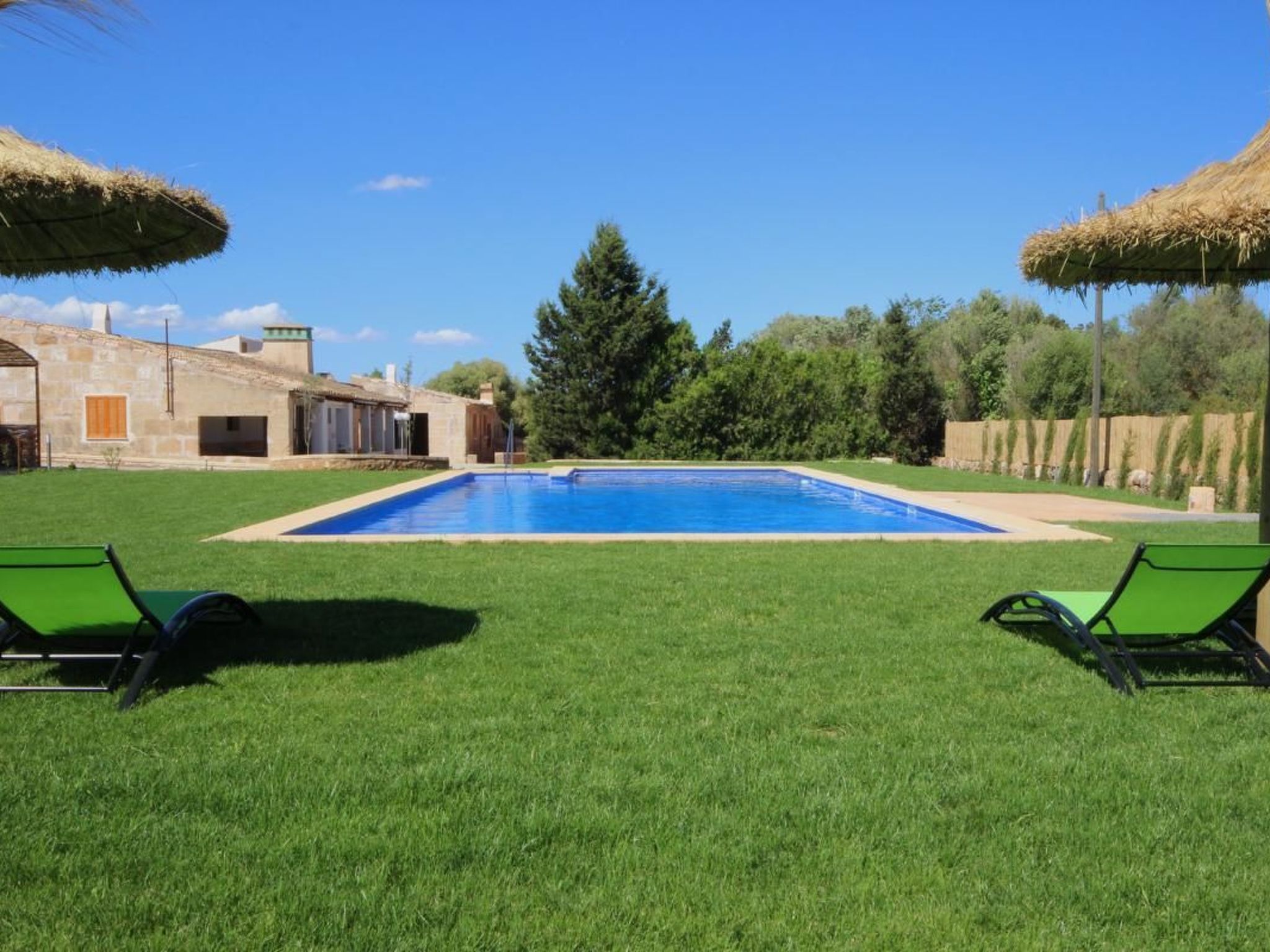 6 mit Garten in Campos-Inside