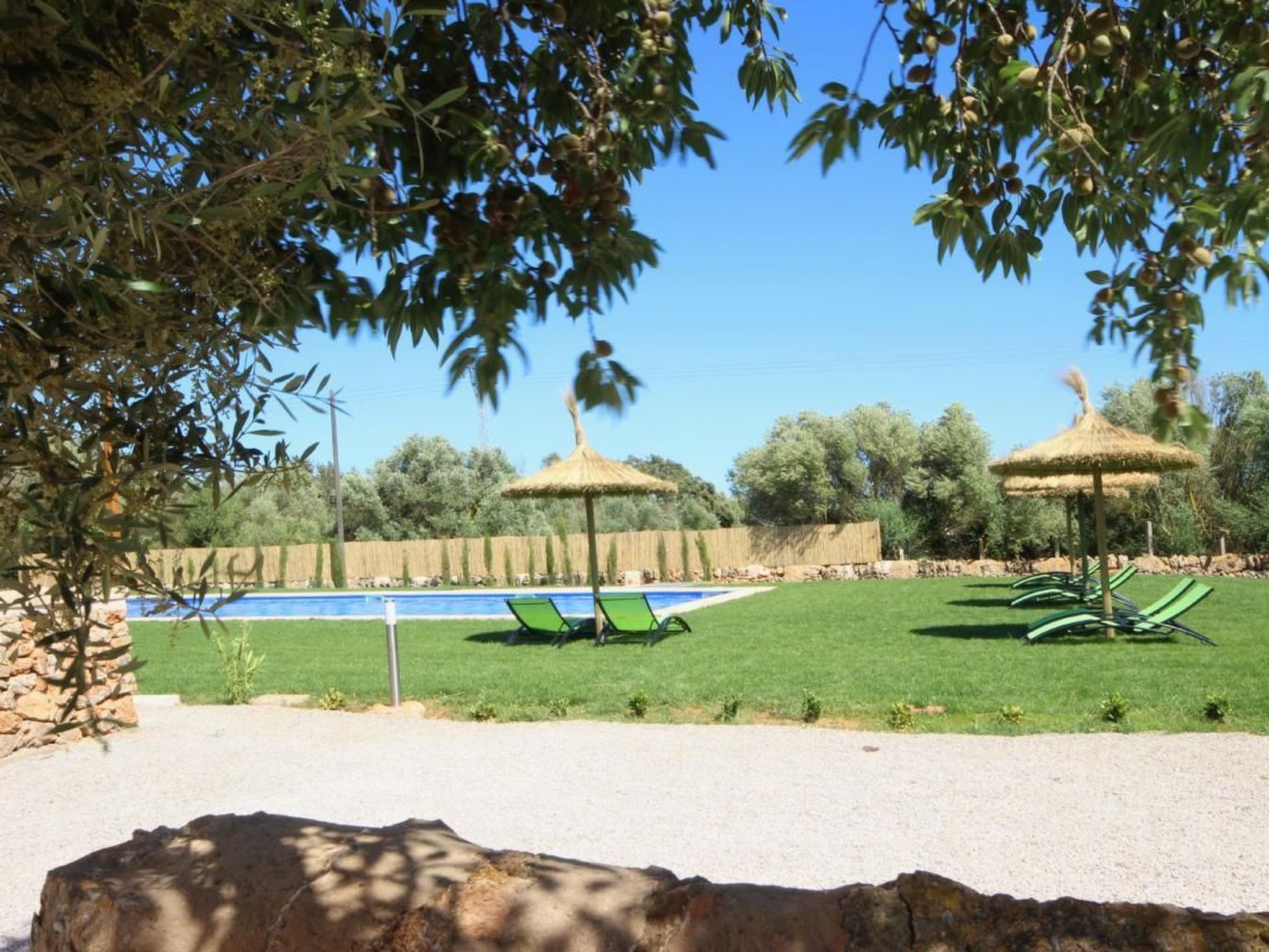 Wohnung mit Pool, Garten, Terrasse und Grill-Inside