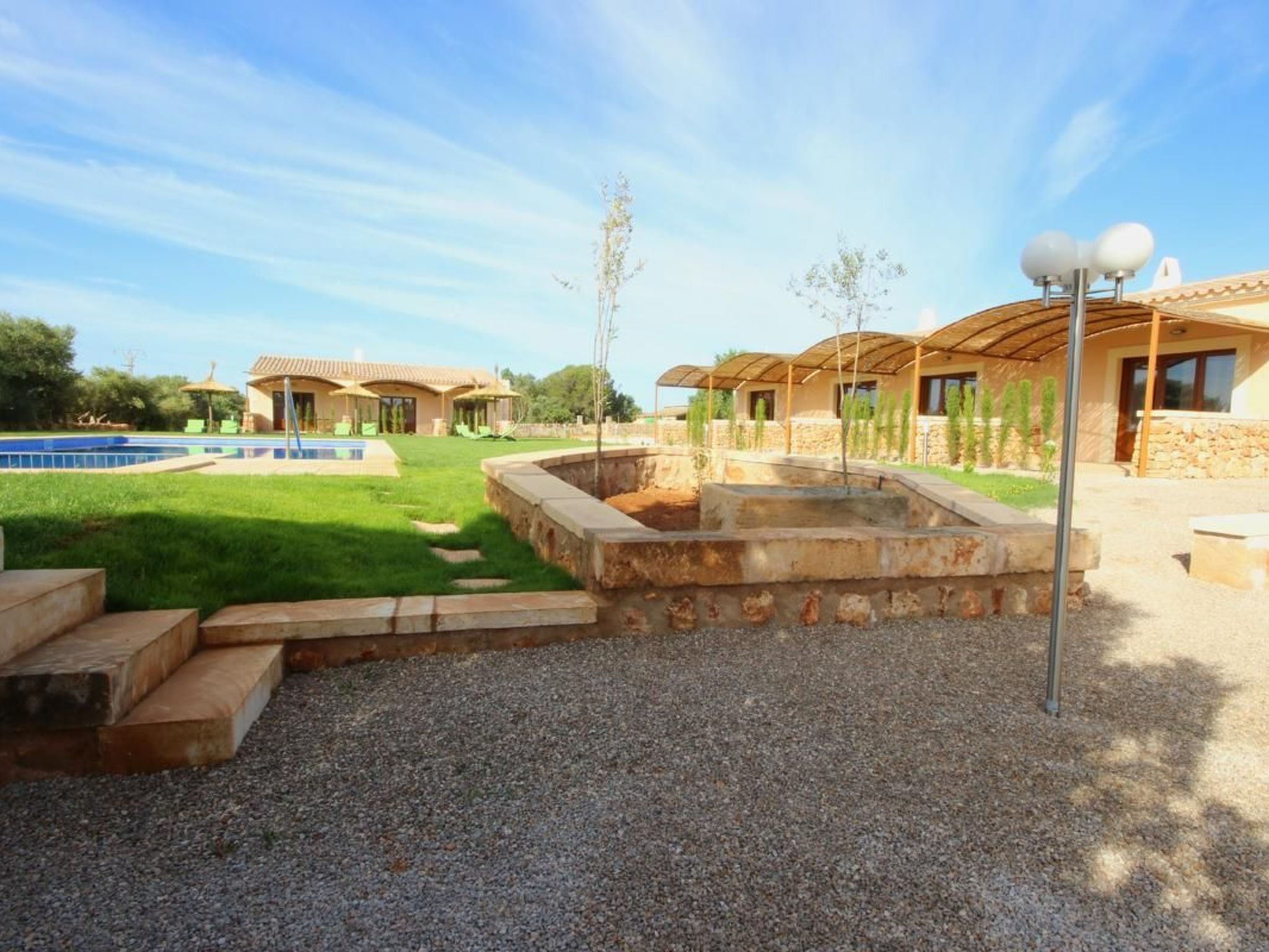 Wohnung mit Pool, Garten, Terrasse und Grill-Inside