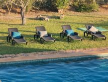 Sohn Fred: Ruim vakantiehuis op 27.000m² privéterrein bij Campos, Mallorca - thumbnail 4