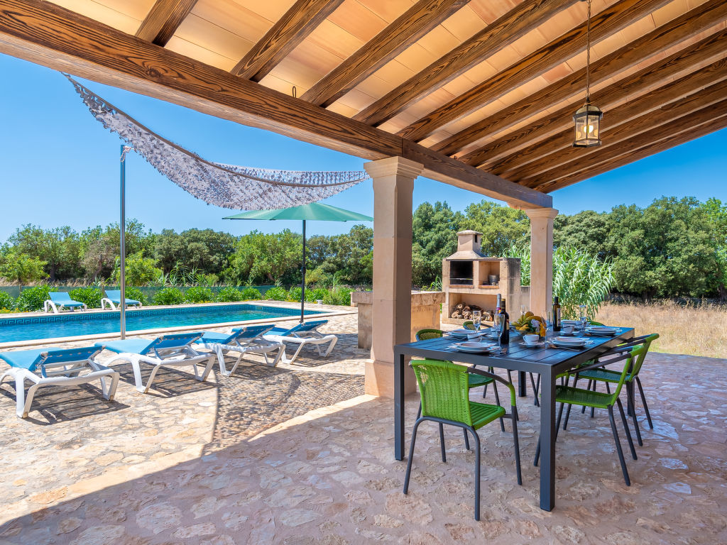 Jardines — Pool Outdoor