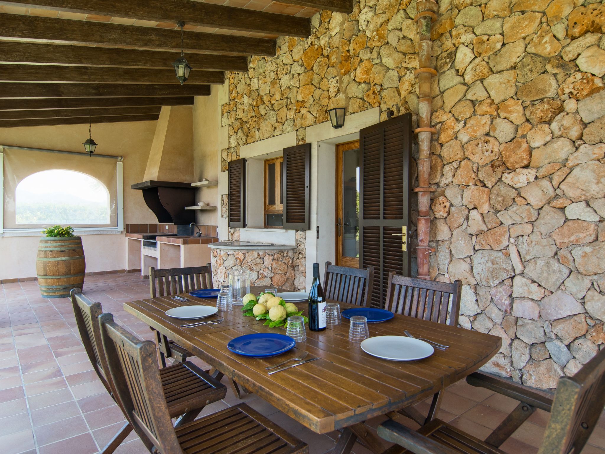 Fantastische Finca mit überdachter Terrasse-Dedans