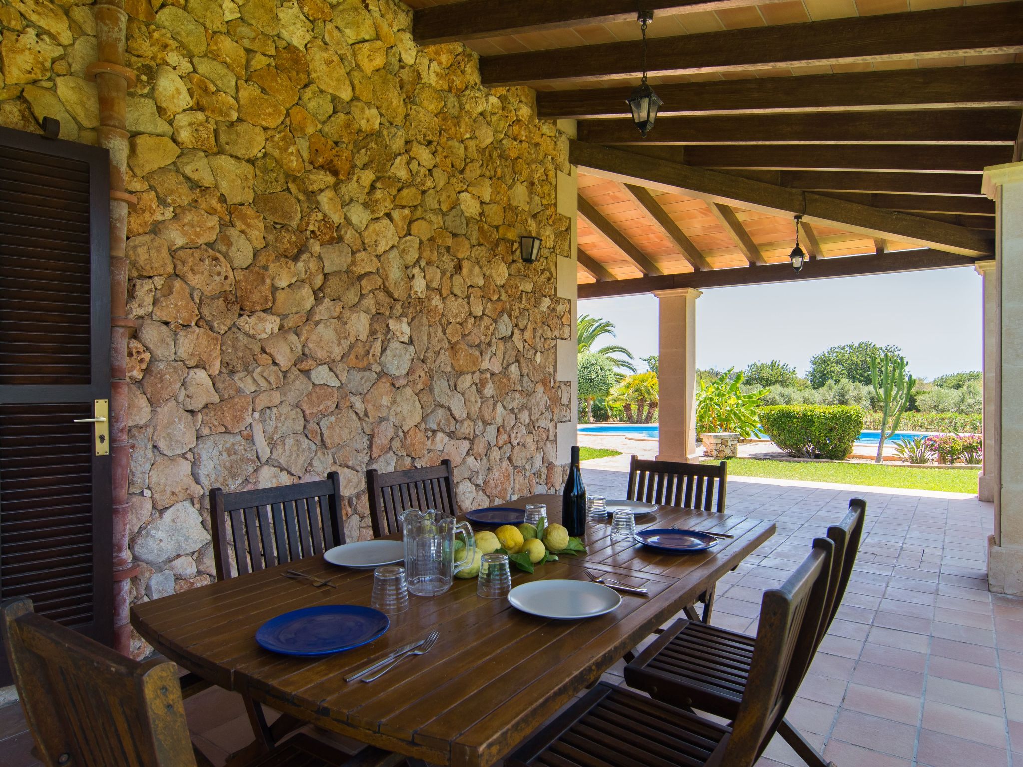 Fantastische Finca mit überdachter Terrasse-Dedans