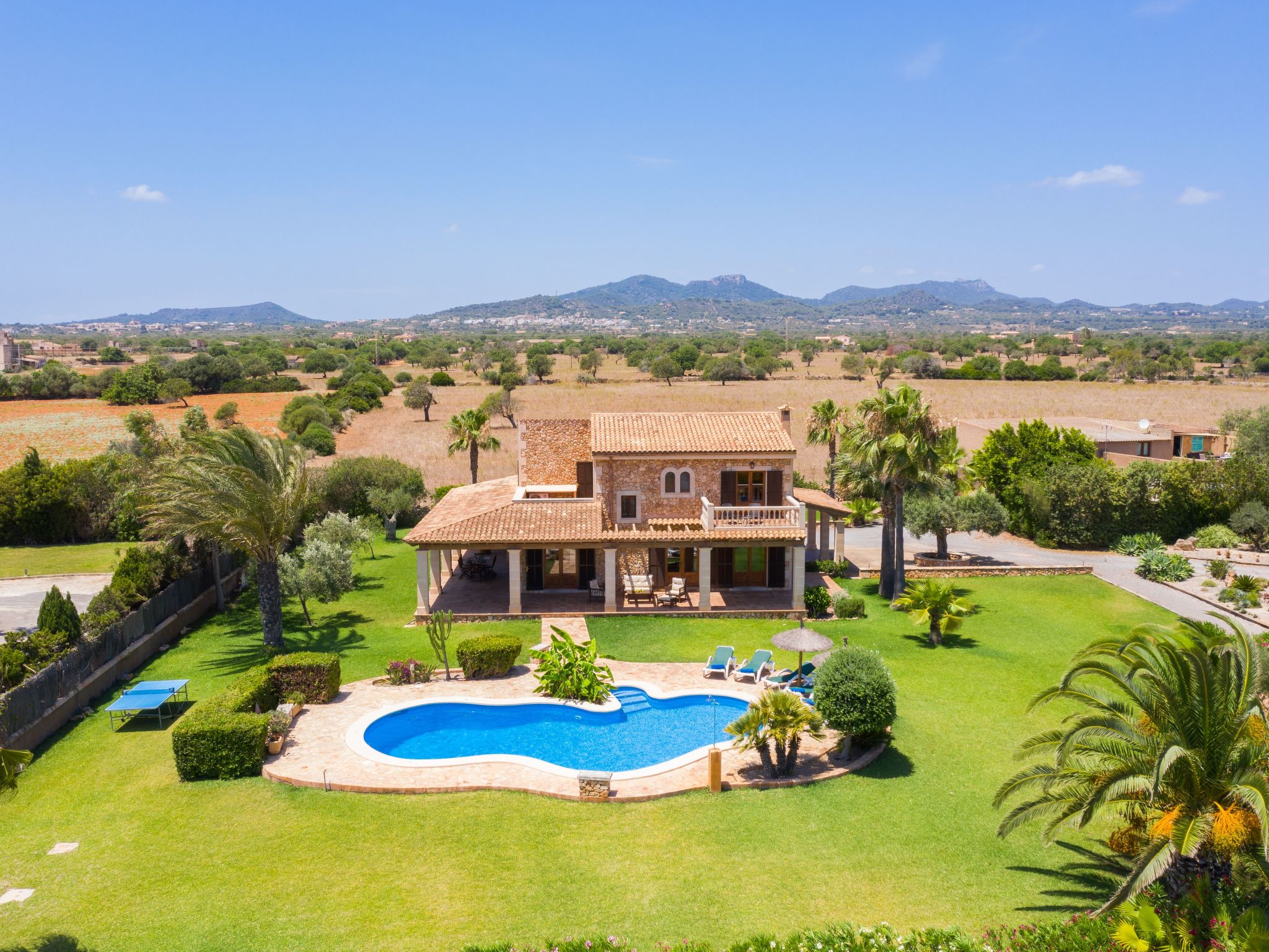 Fantastische Finca mit überdachter Terrasse-Dedans