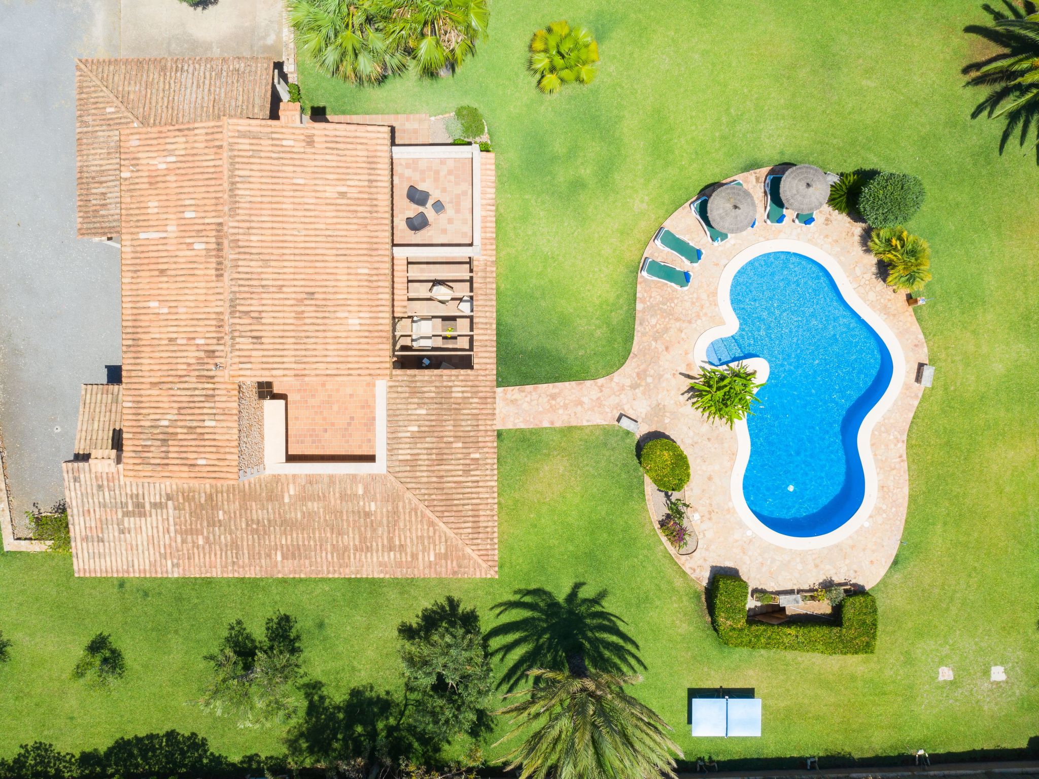 Fantastische Finca mit überdachter Terrasse-Dedans