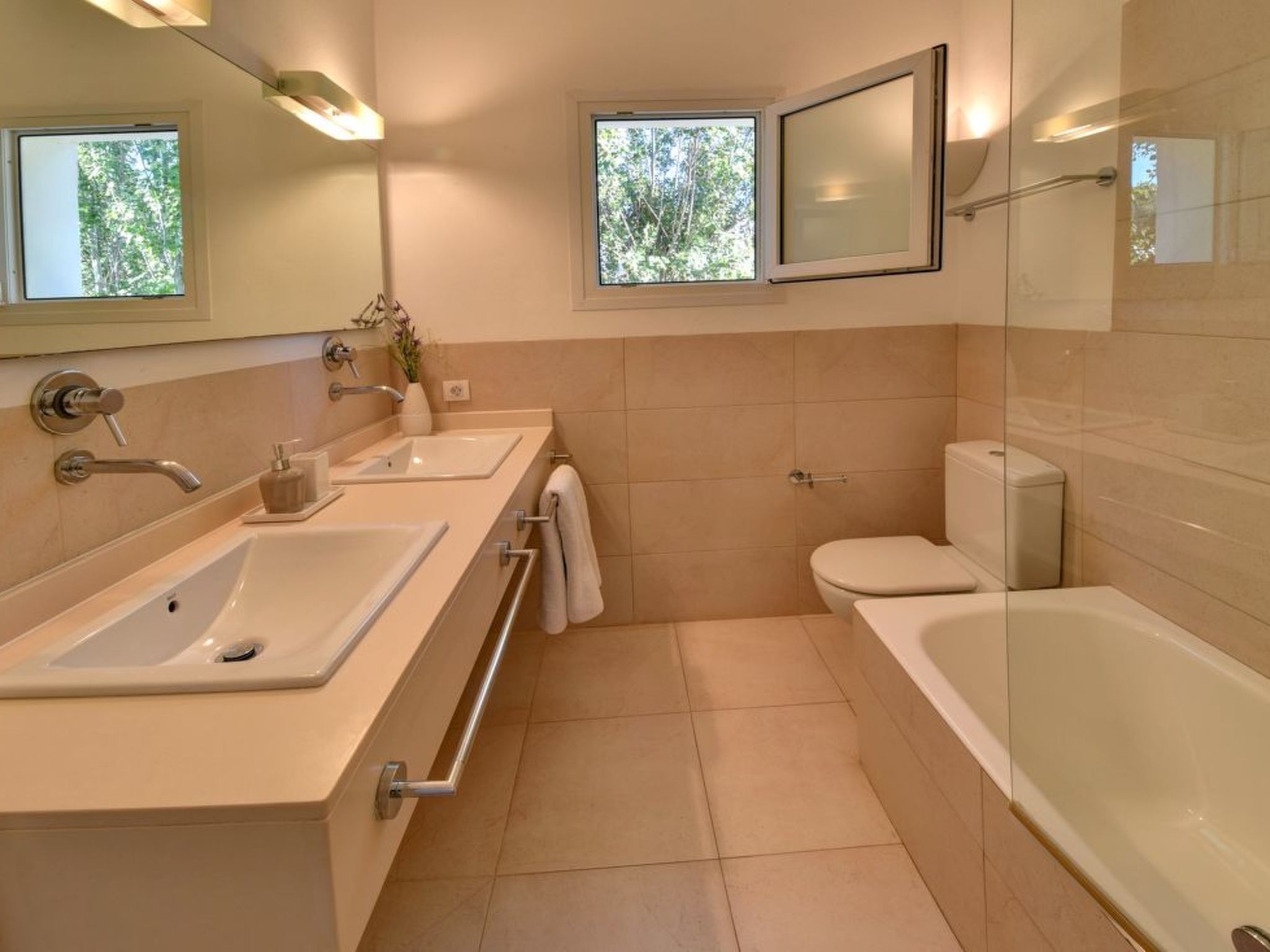 Can Marilla-Image-tags.info