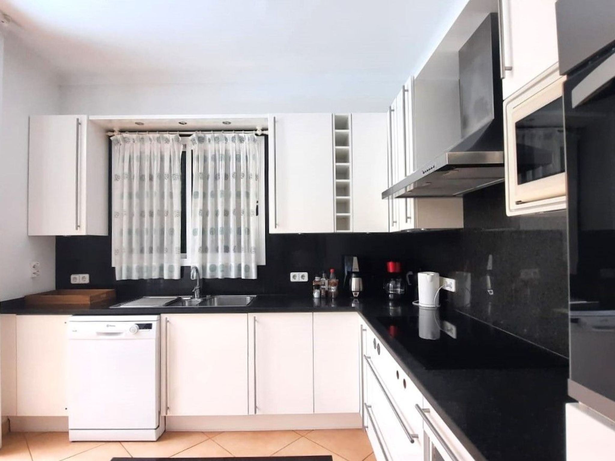 Can Alou - Dorfhaus mit mediterranem Charme-Drinnen