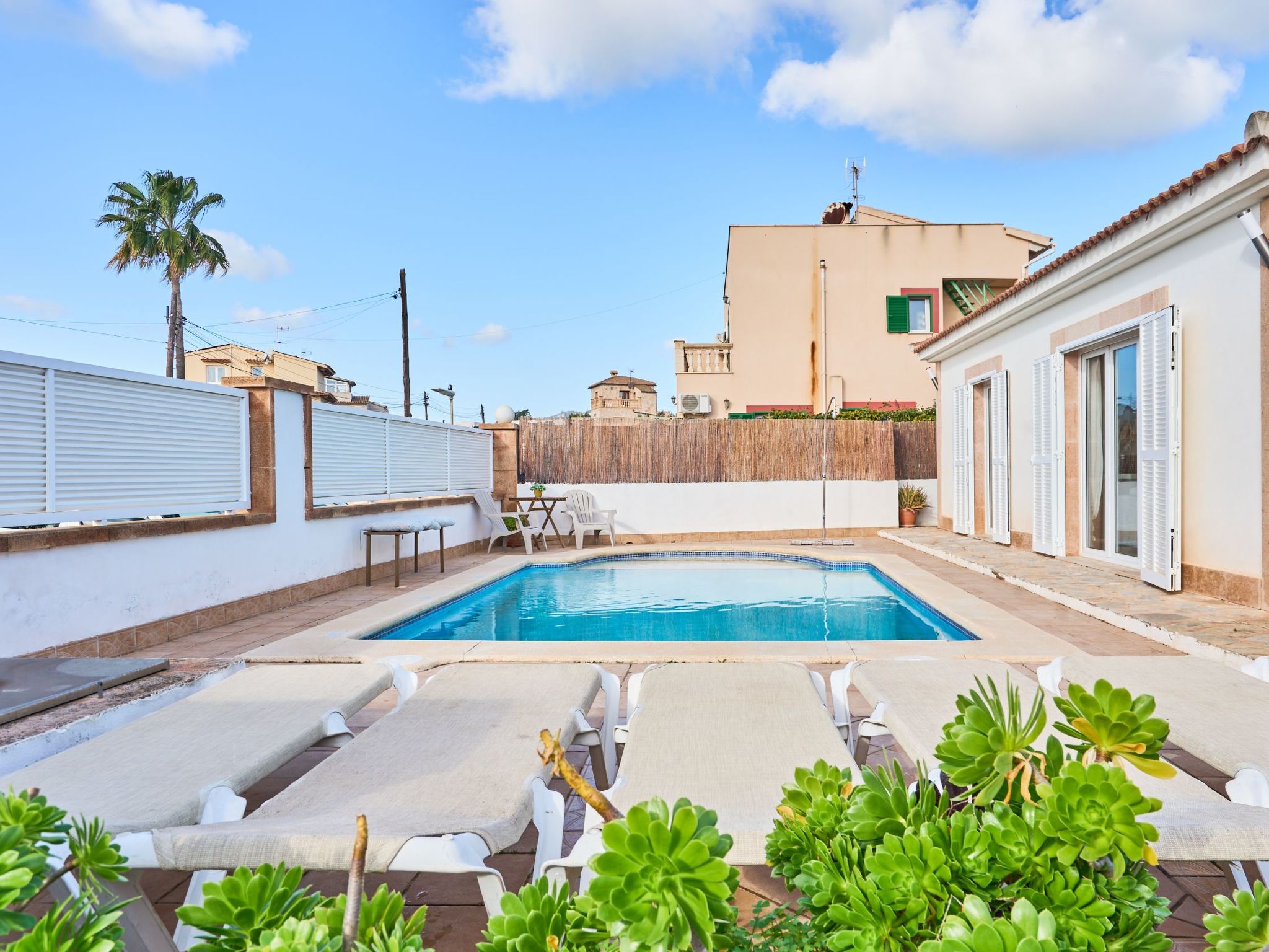 Martin-Image-tags.info