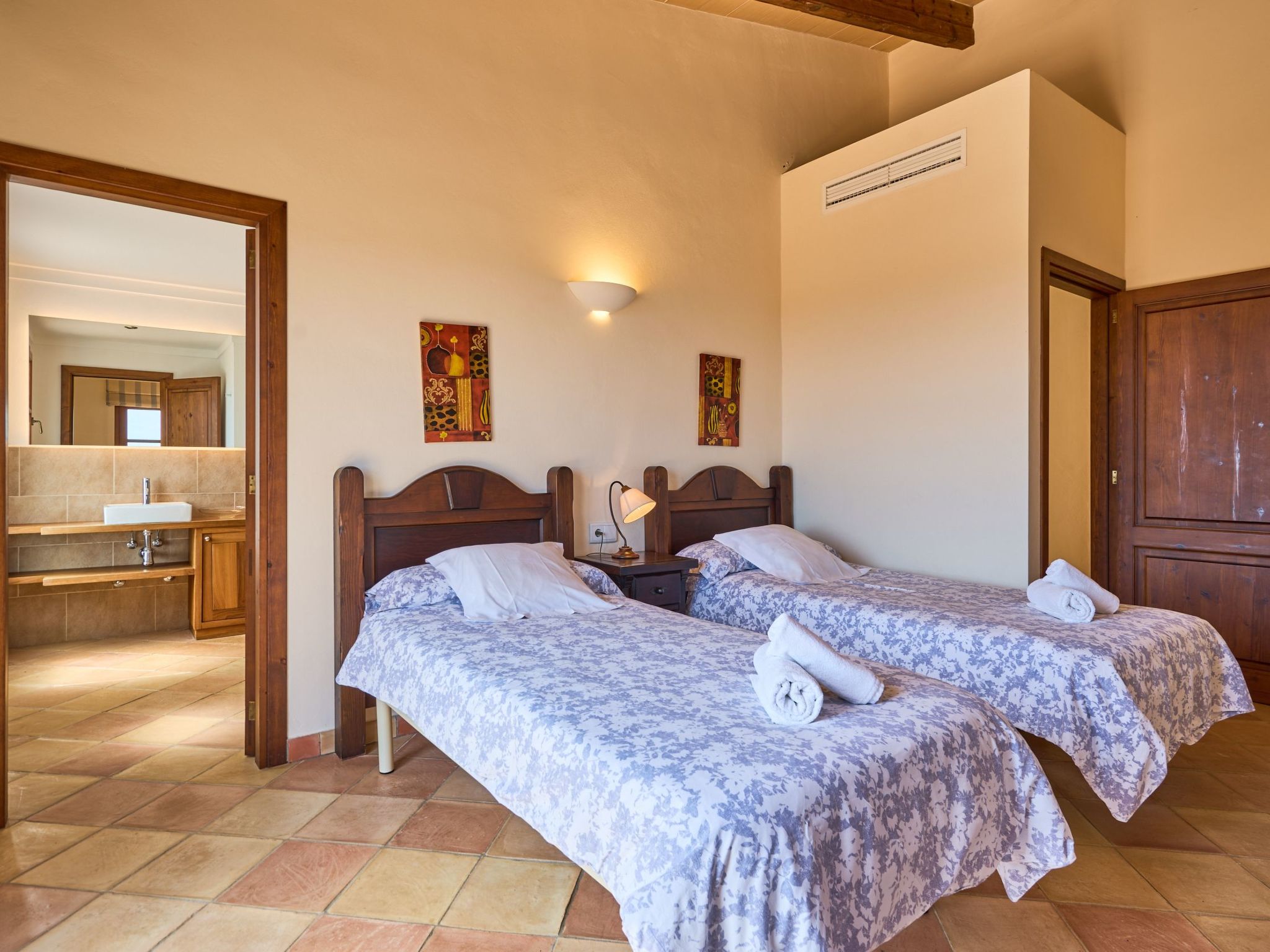 Hort Can Veritat-Image-tags.info