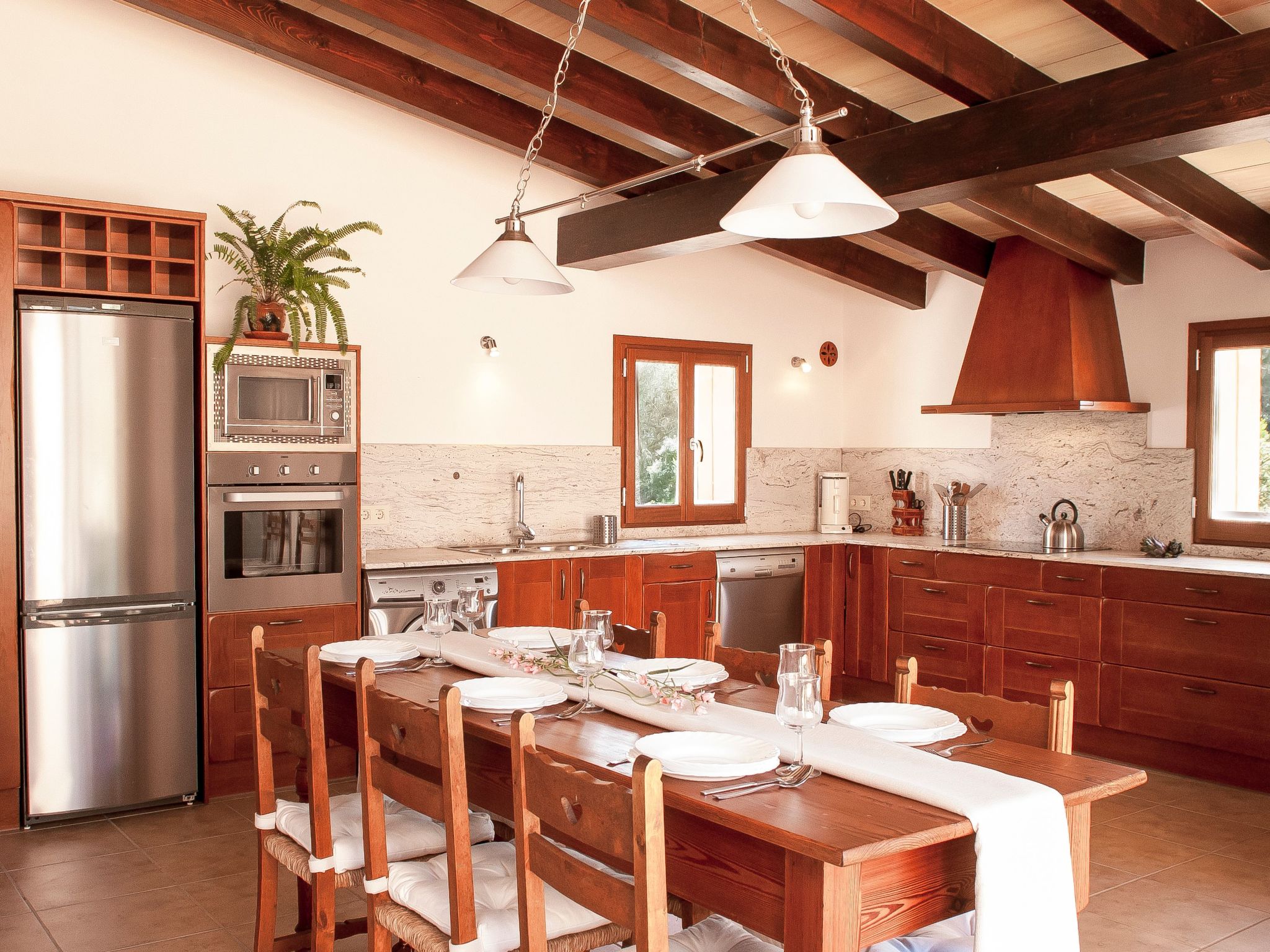 Salas Nou-Image-tags.info