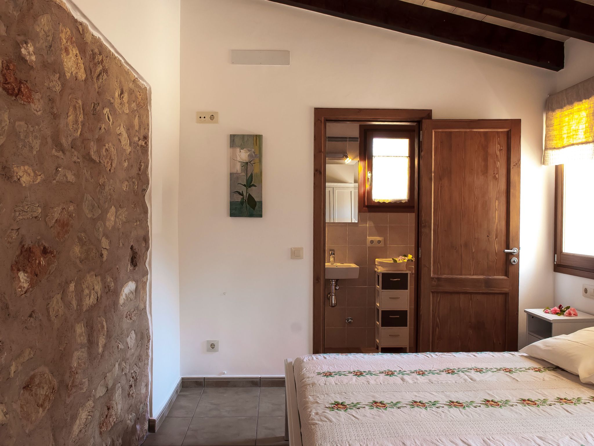 Salas Nou-Image-tags.info