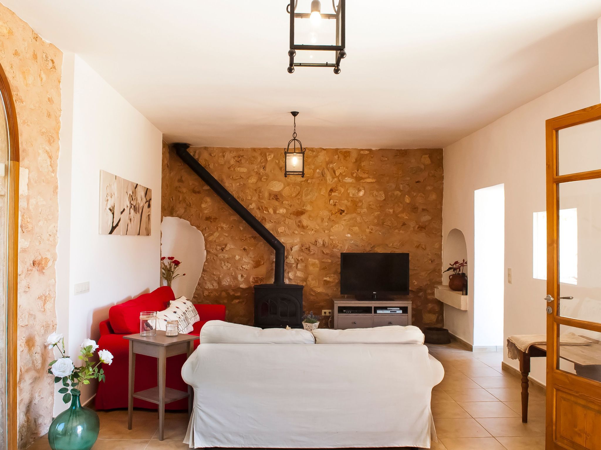 Salas Nou-Image-tags.info