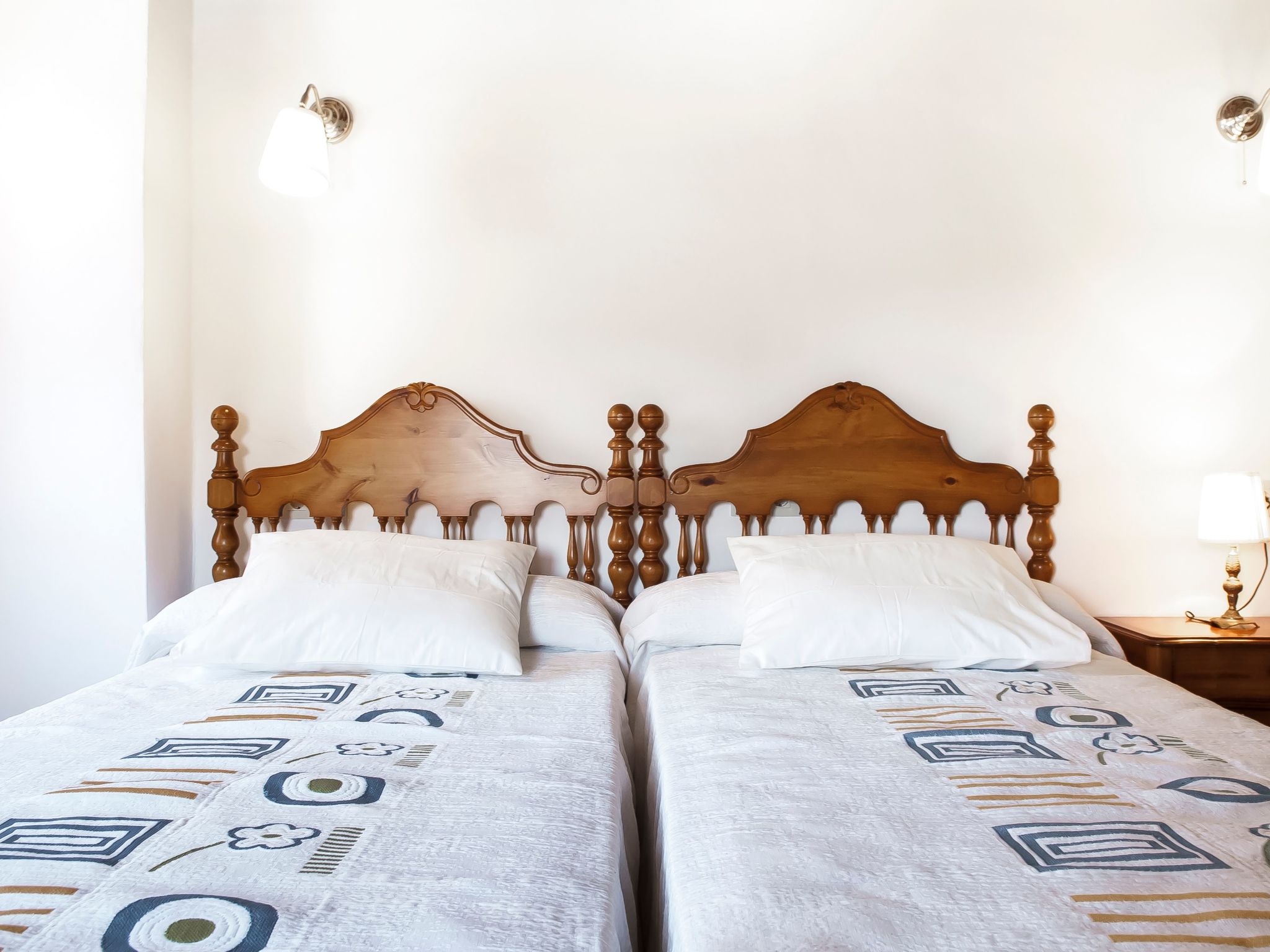 Salas Nou-Image-tags.info